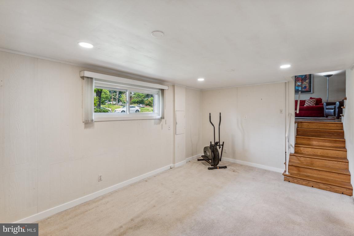 ROYAL VIEW - Residential