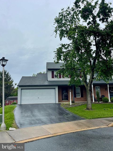 Photo of 47 Clover Court, EPHRATA, PA 17522 (MLS # PALA2070020)