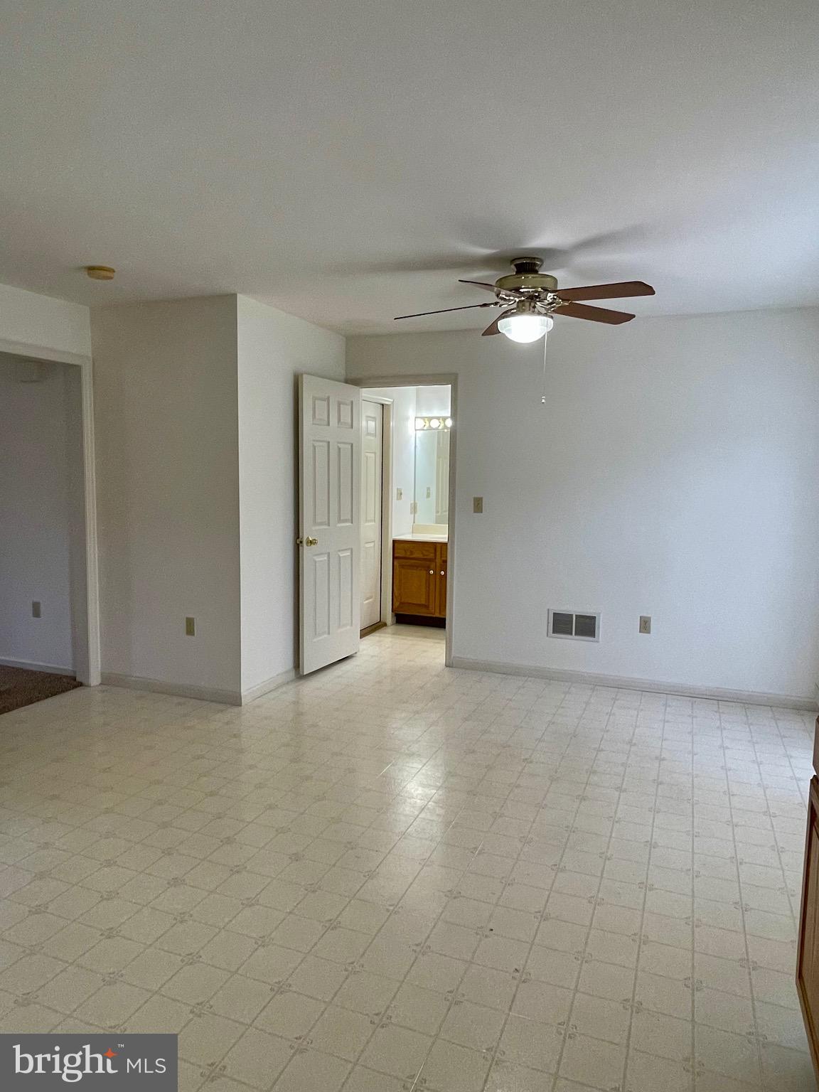 47 CLOVER COURT