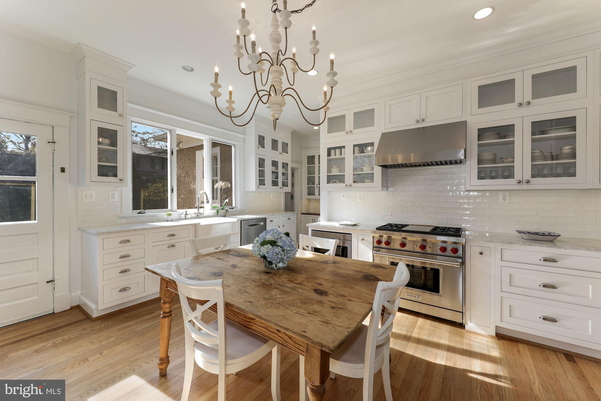 CHEVY CHASE VILLAGE - Residential