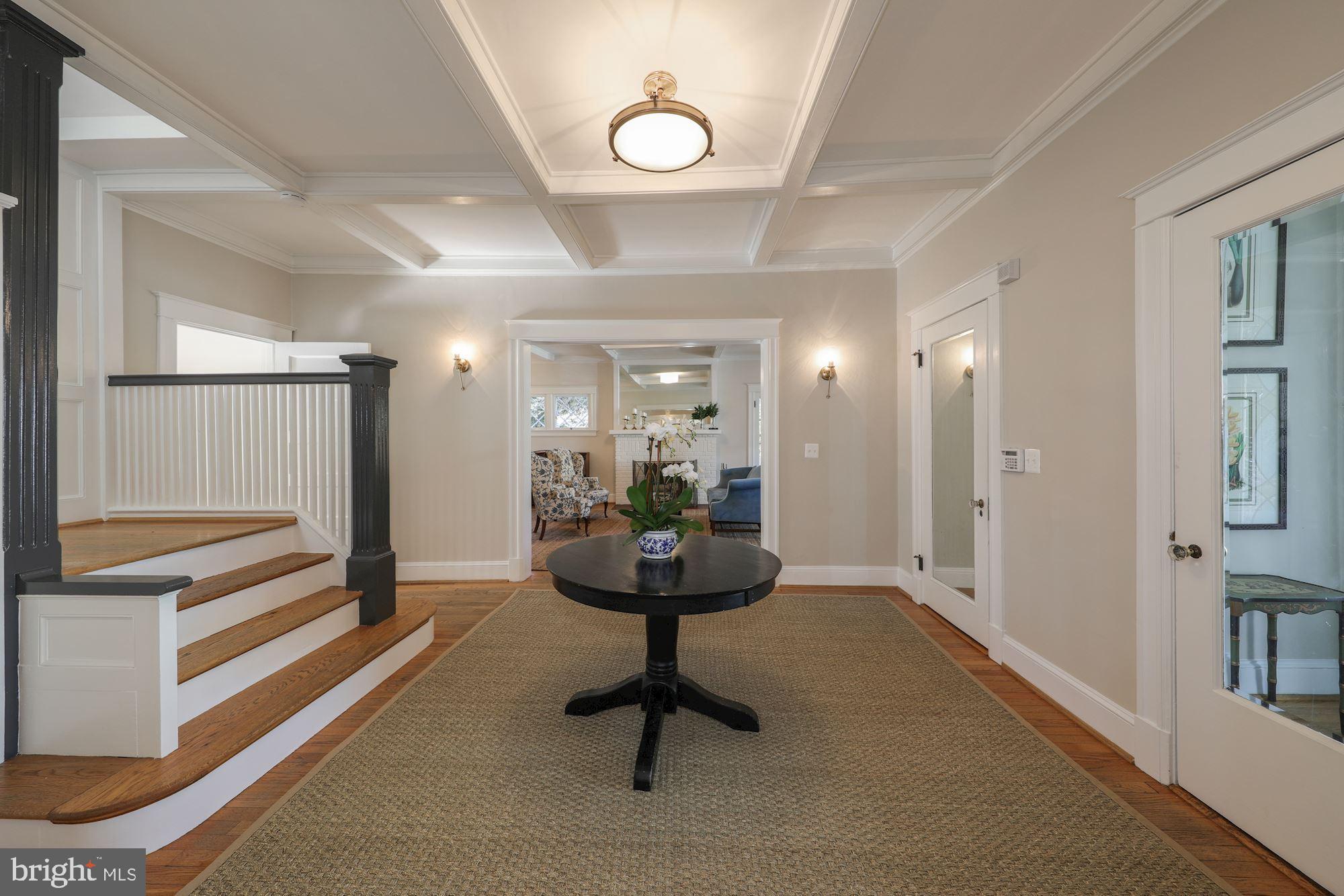 CHEVY CHASE VILLAGE - Residential