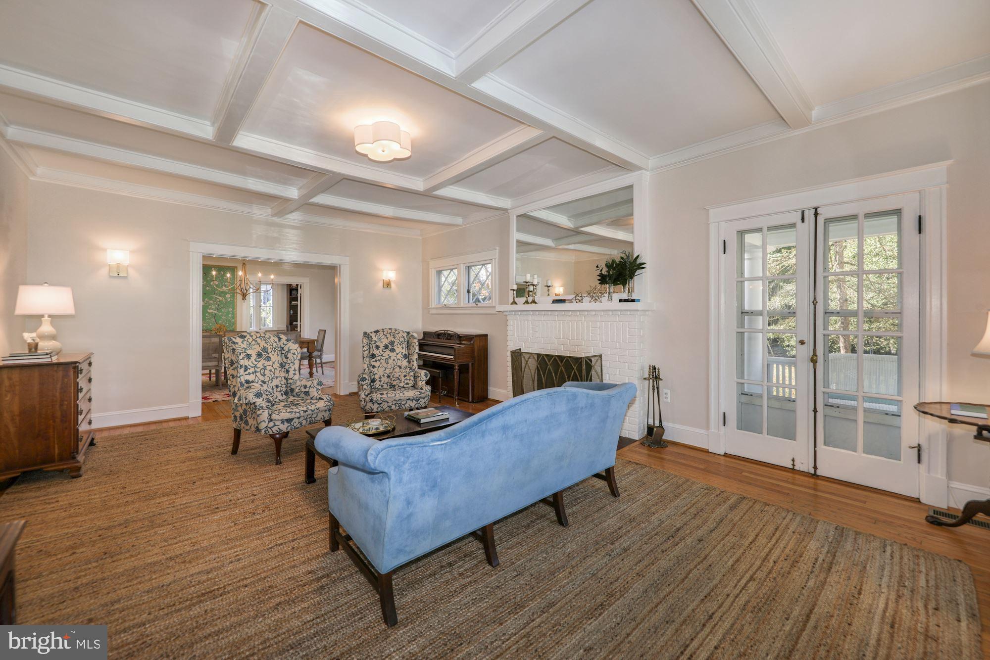 CHEVY CHASE VILLAGE - Residential