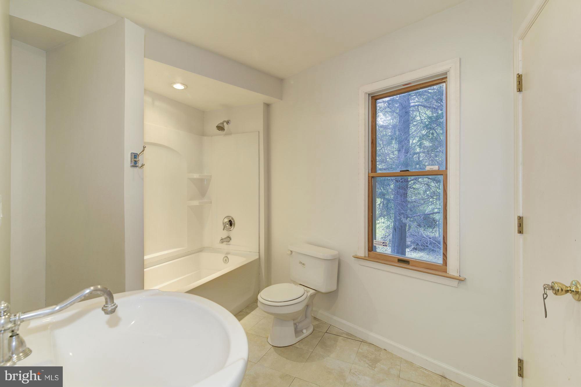 BELMONT PARK ESTATES - Residential