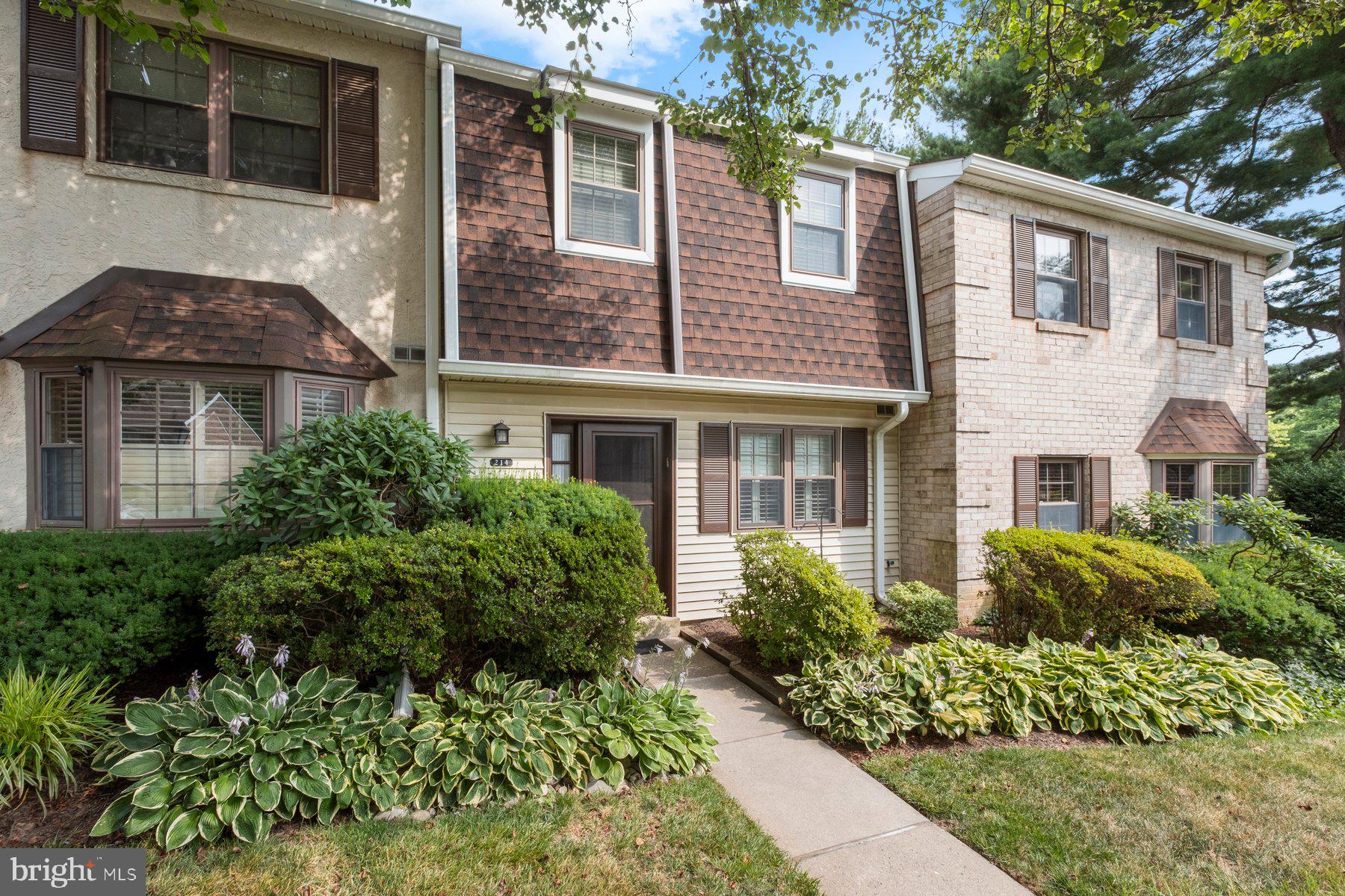 VALLEY GLEN - Residential