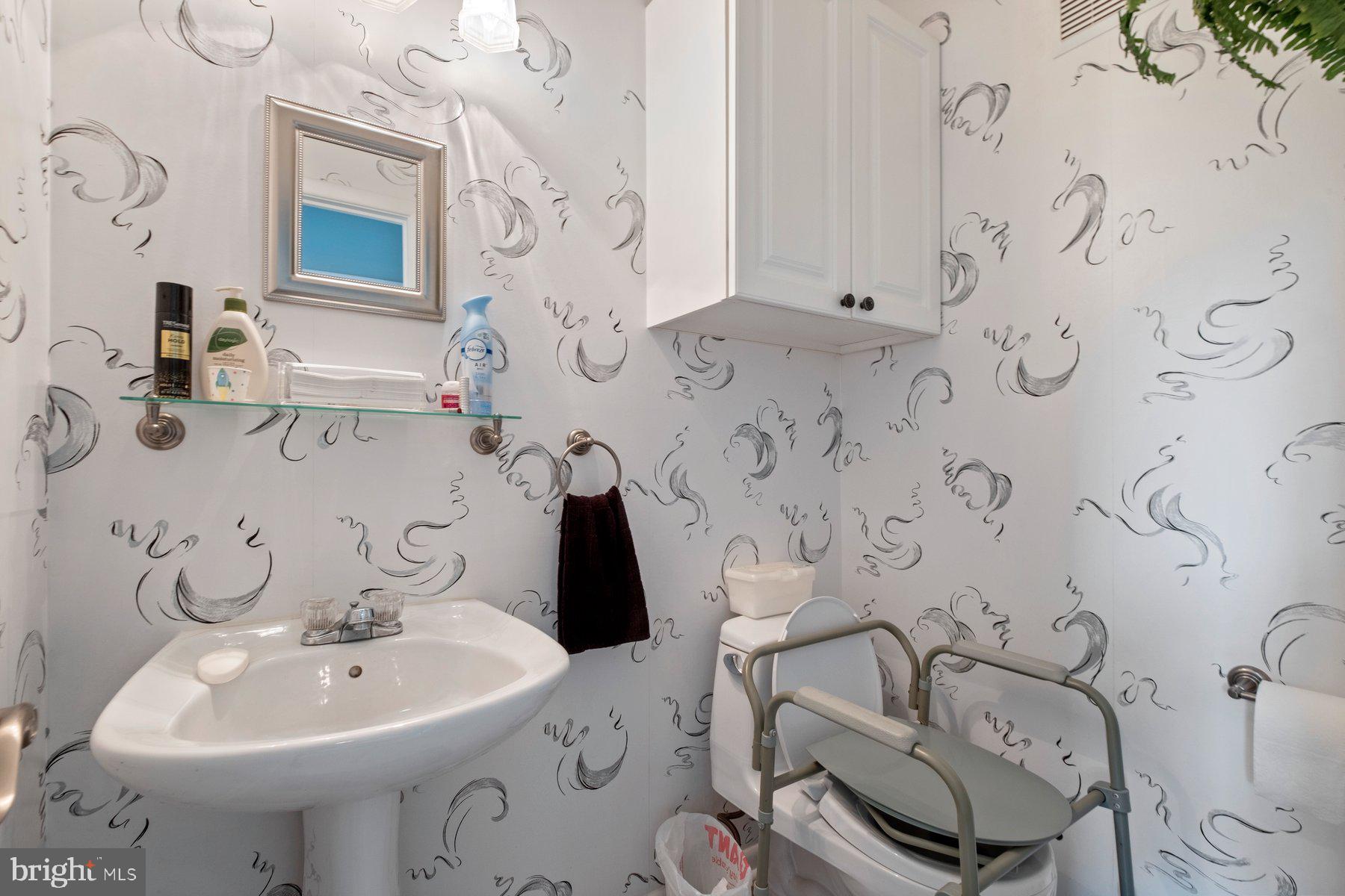 VALLEY GLEN - Residential