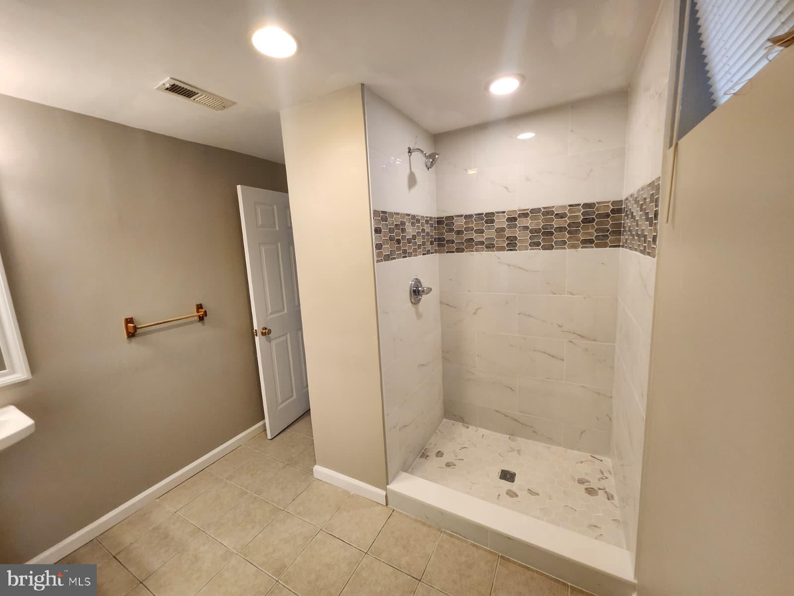 ACTON VILLAGE - Residential