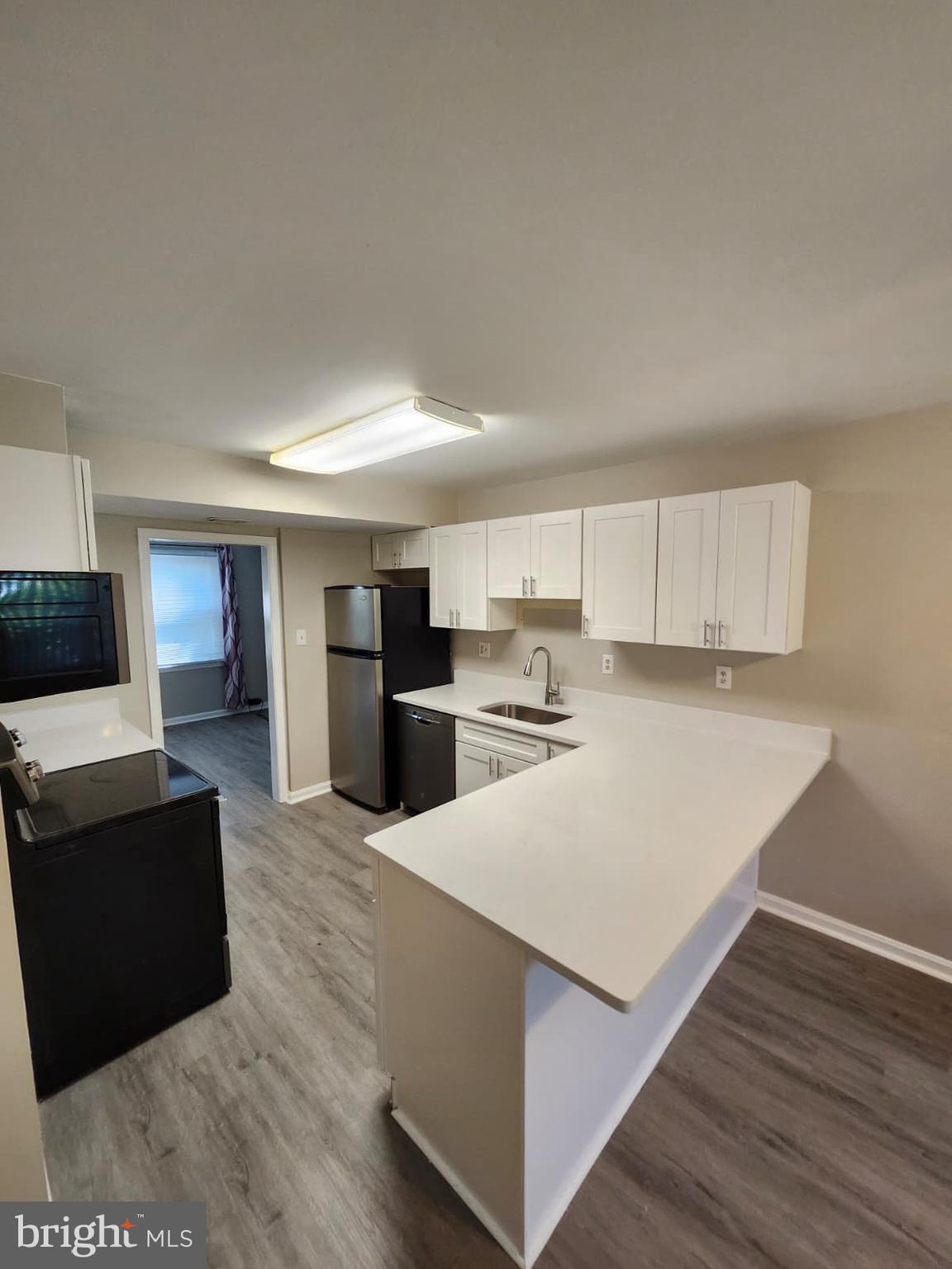 208 WESTDALE DRIVE