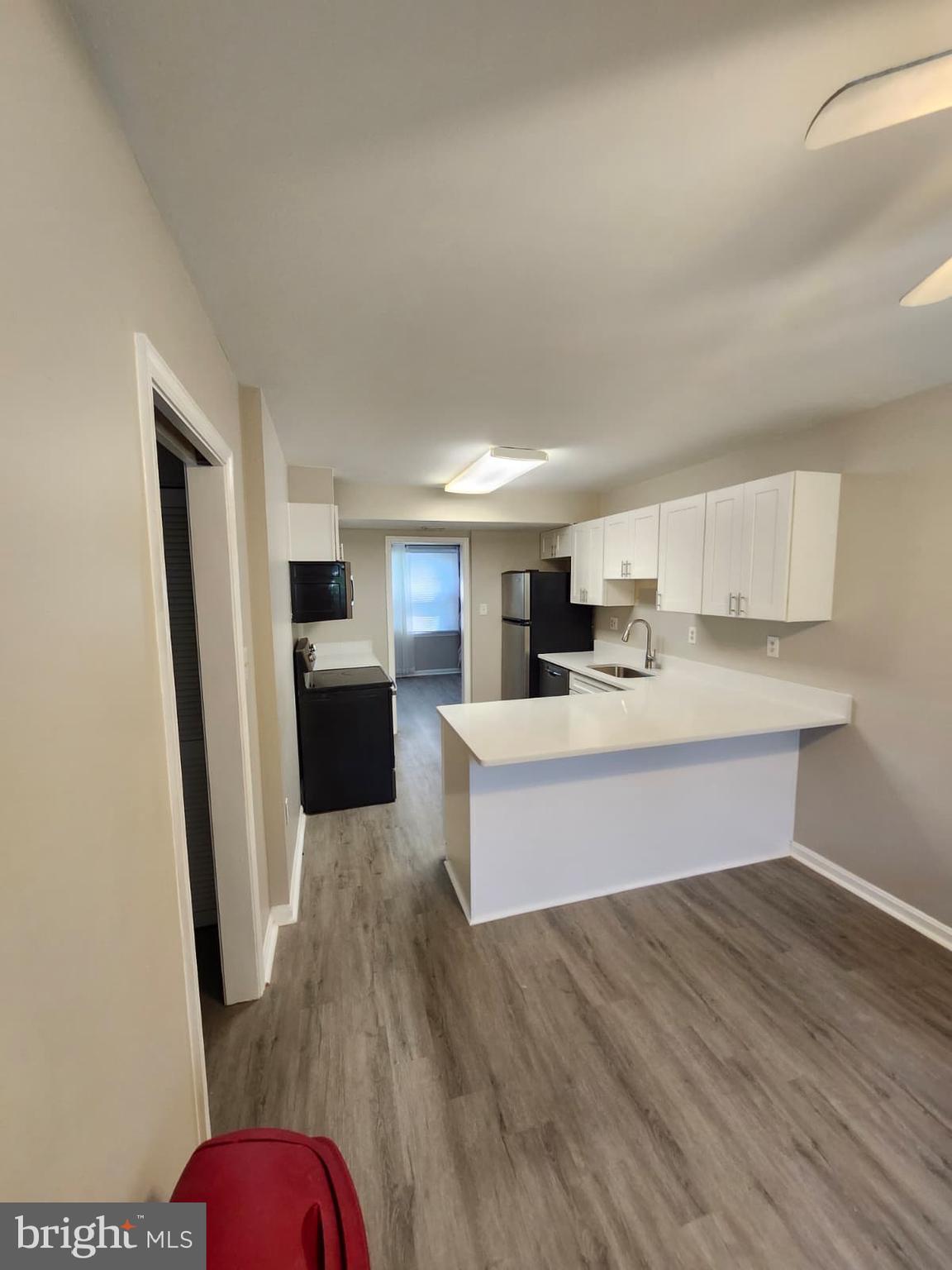 208 WESTDALE DRIVE