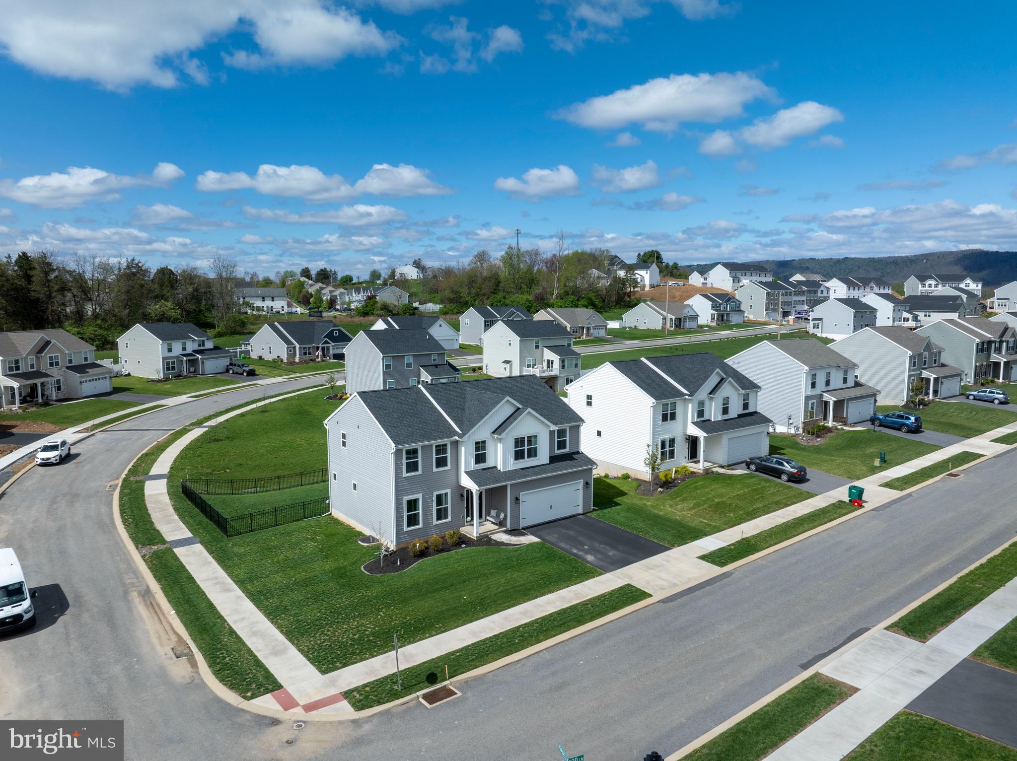 LOGAN GREENE - Residential