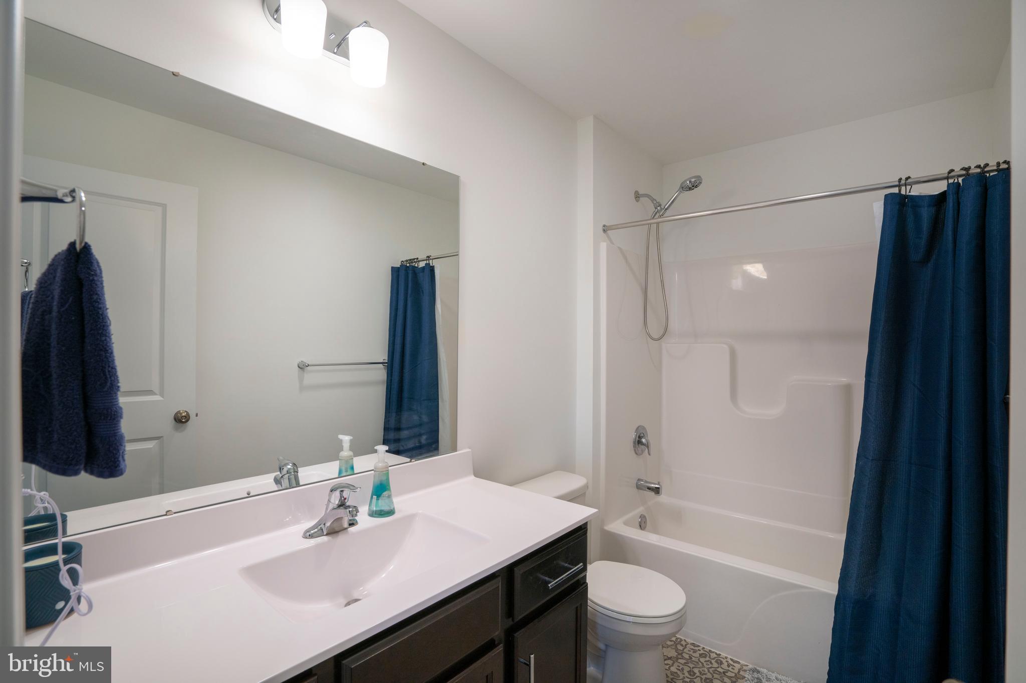 LOGAN GREENE - Residential