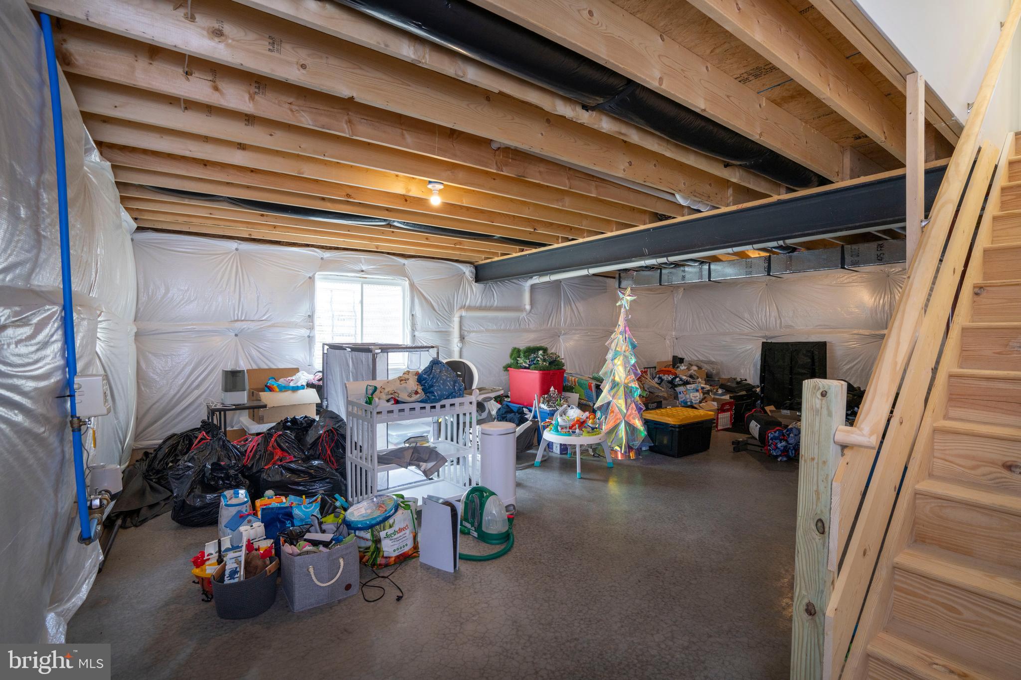 LOGAN GREENE - Residential