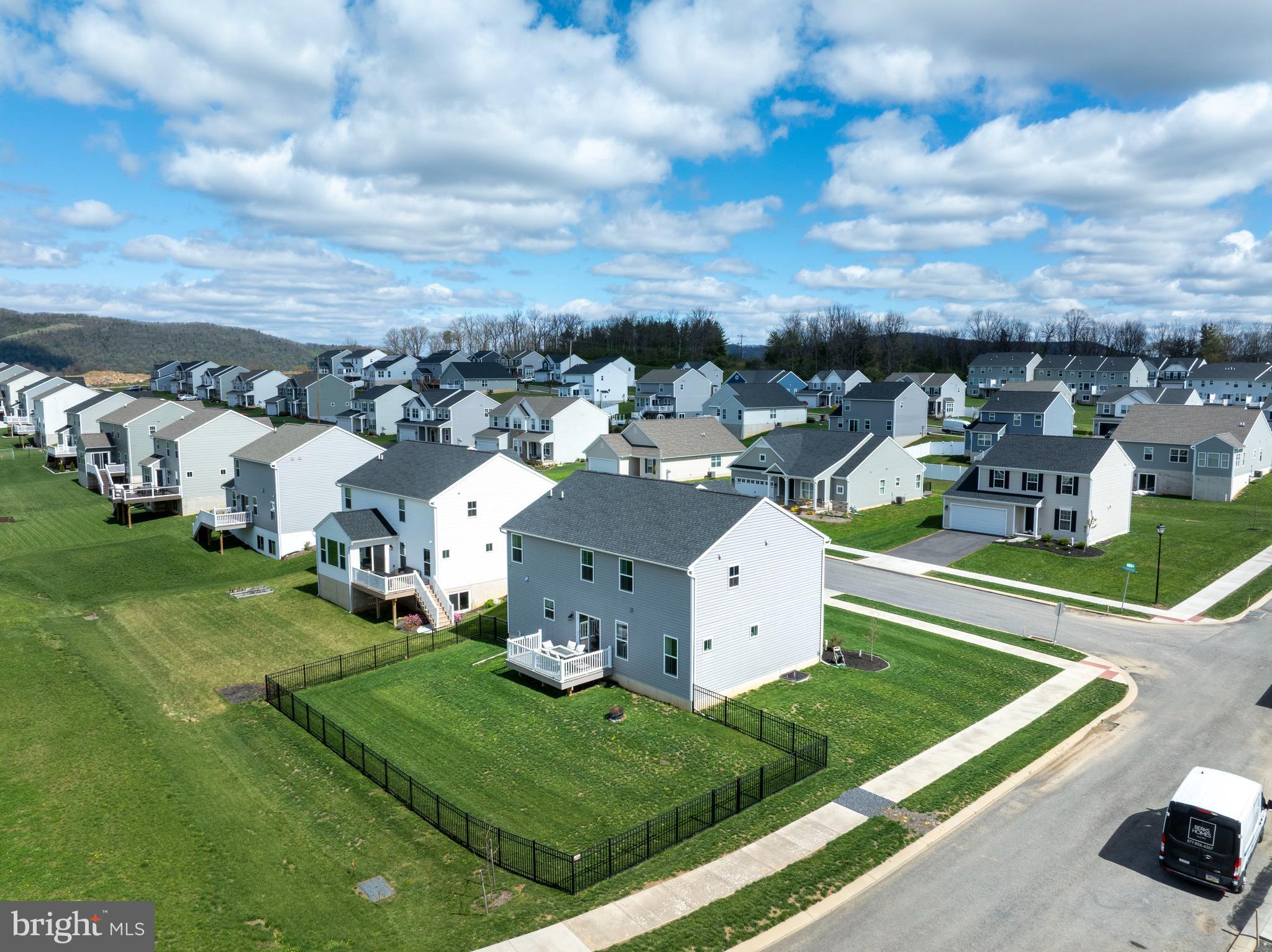 LOGAN GREENE - Residential