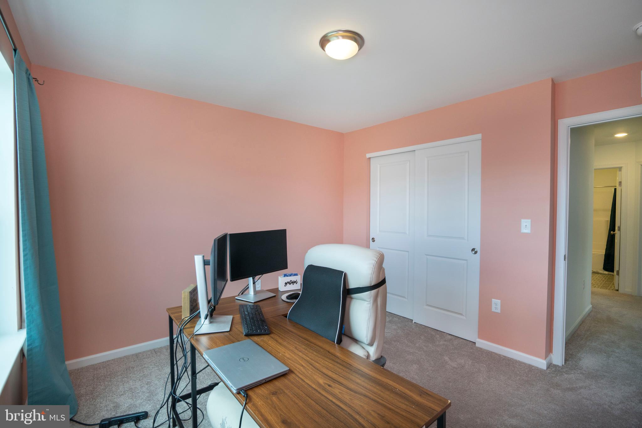 LOGAN GREENE - Residential