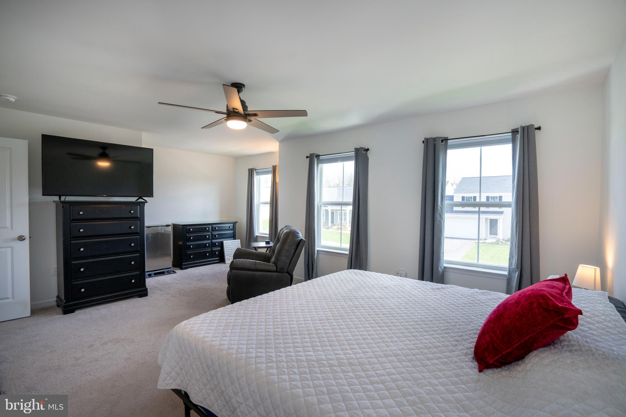 LOGAN GREENE - Residential