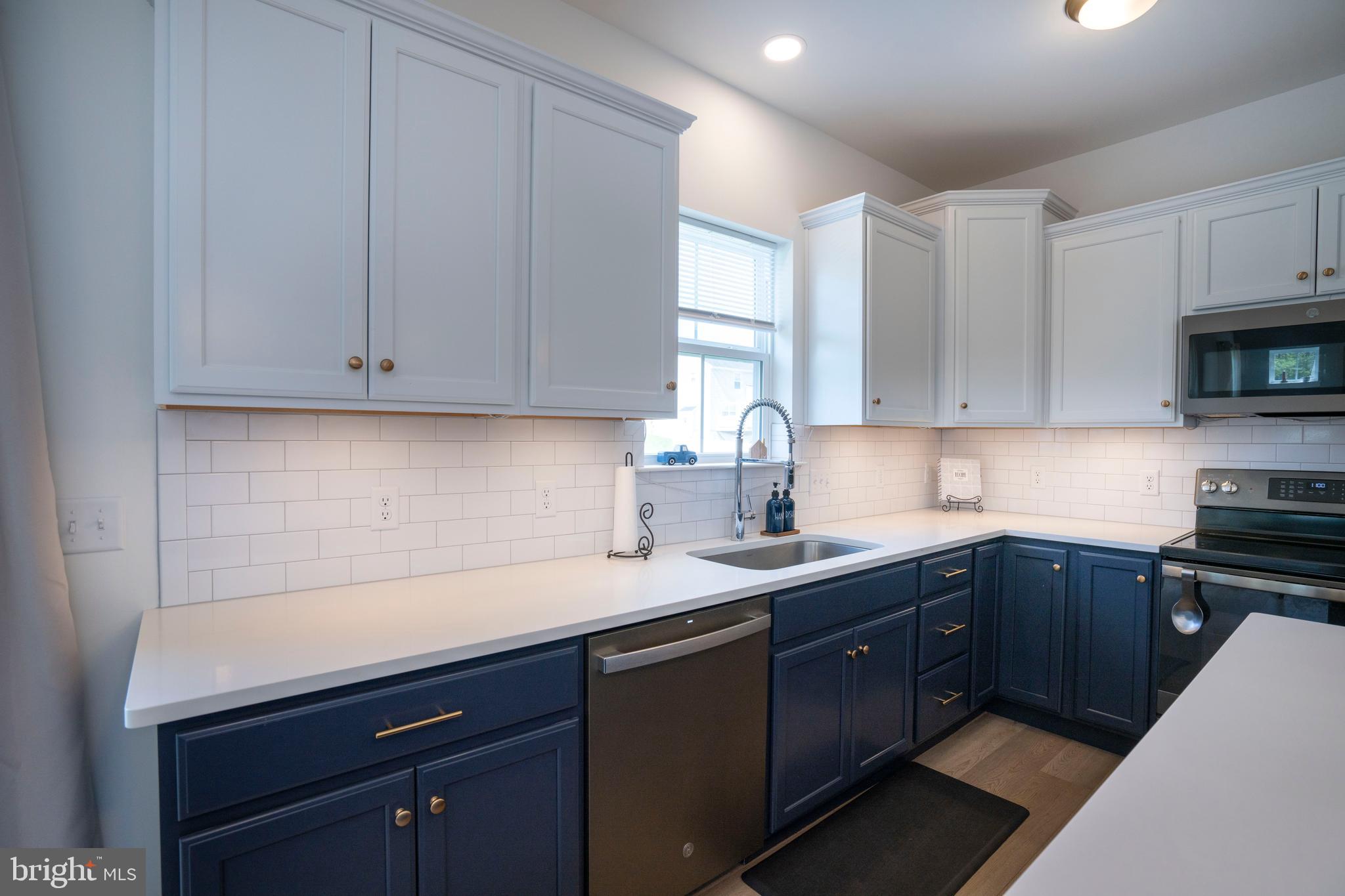 LOGAN GREENE - Residential