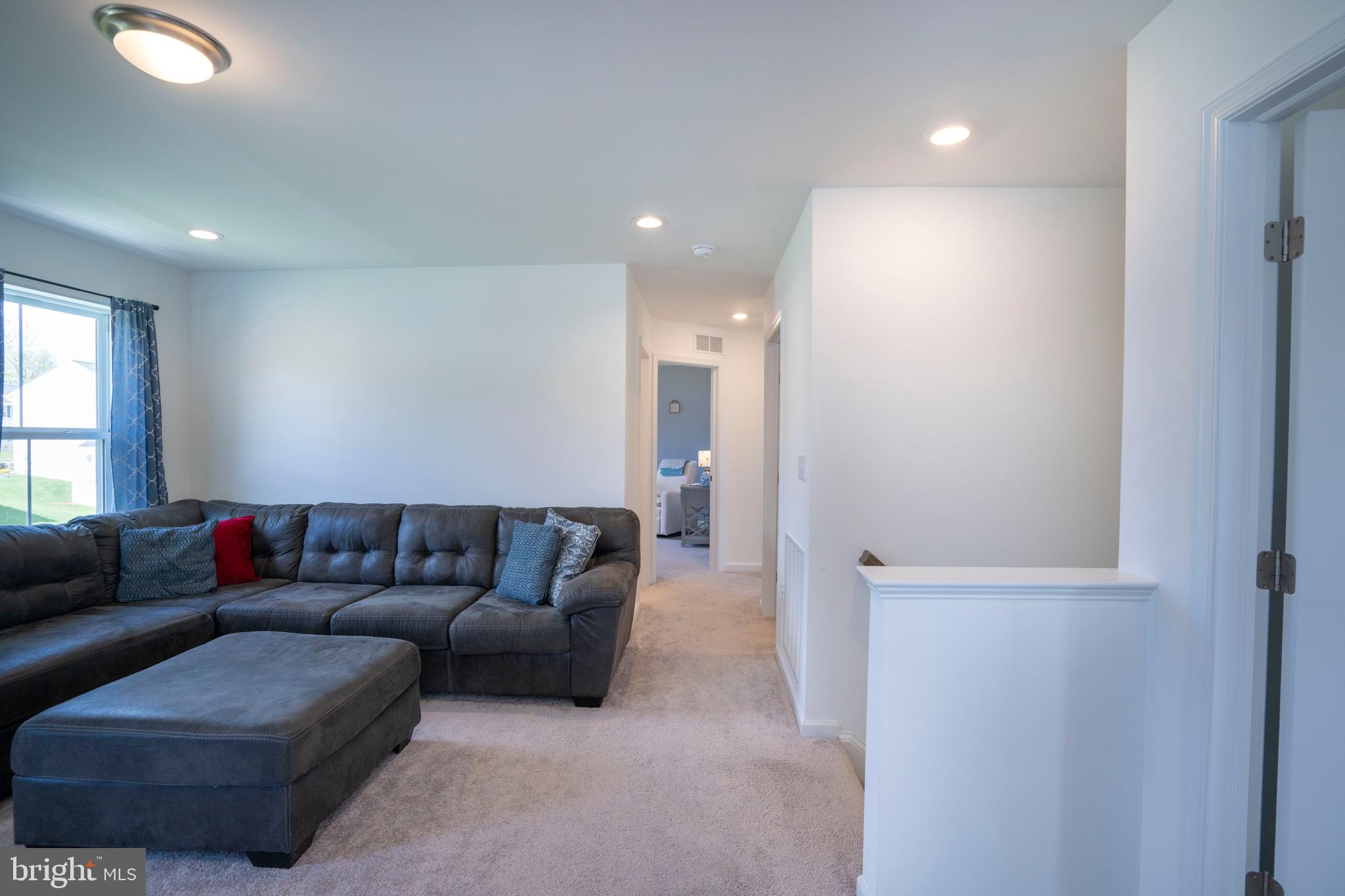 LOGAN GREENE - Residential