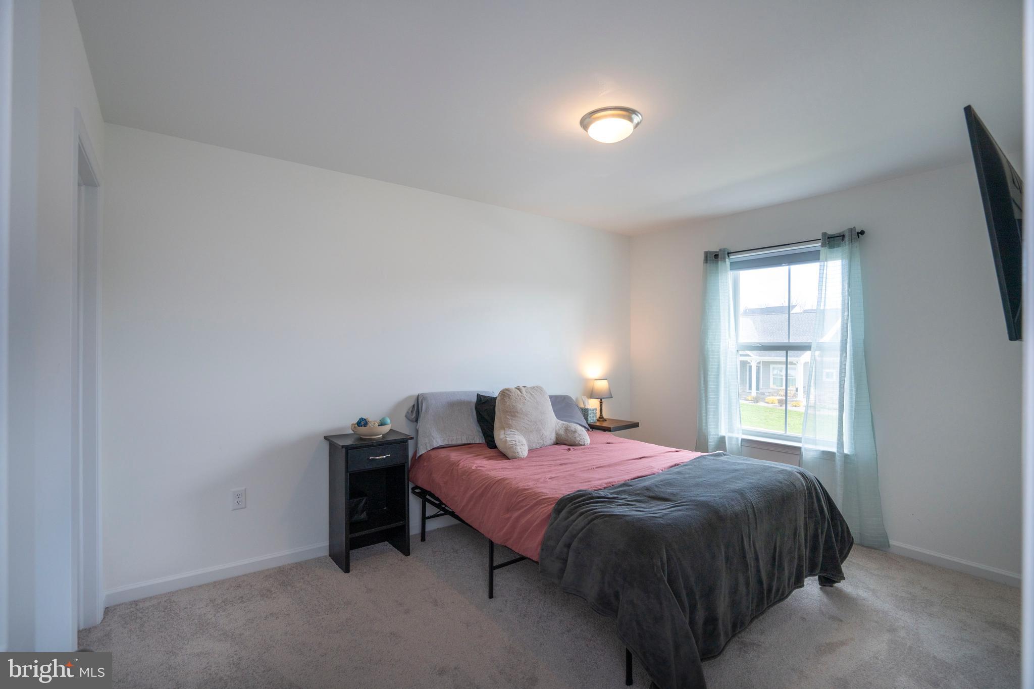 LOGAN GREENE - Residential