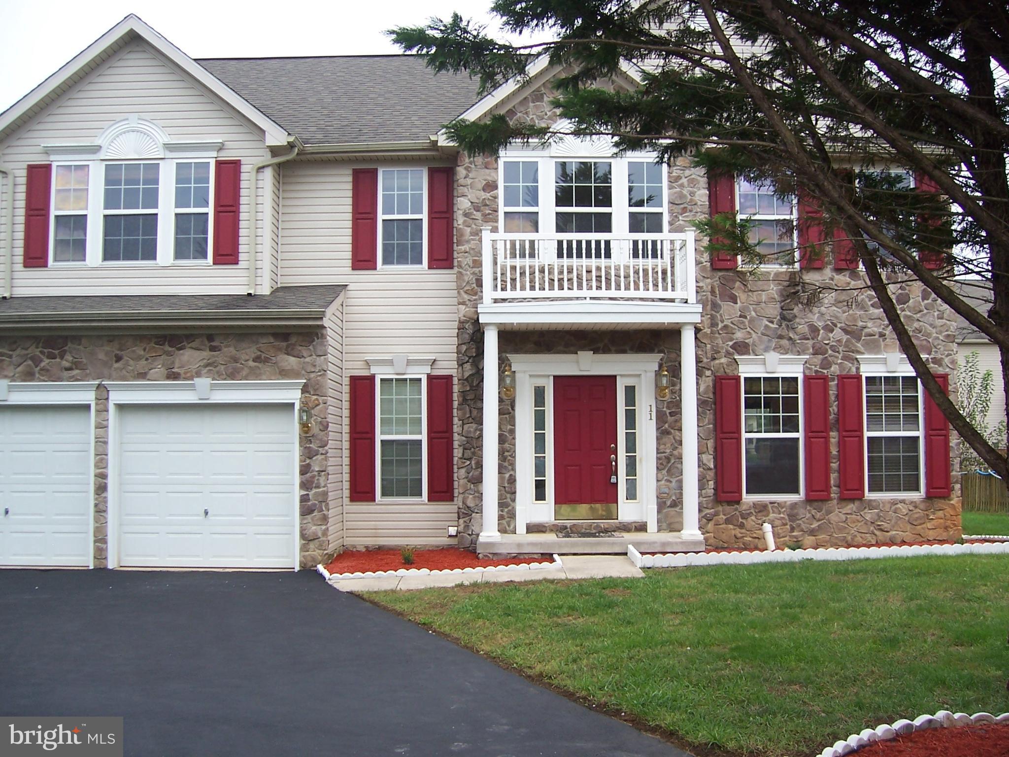 BENTWOOD ESTATES - Residential Lease