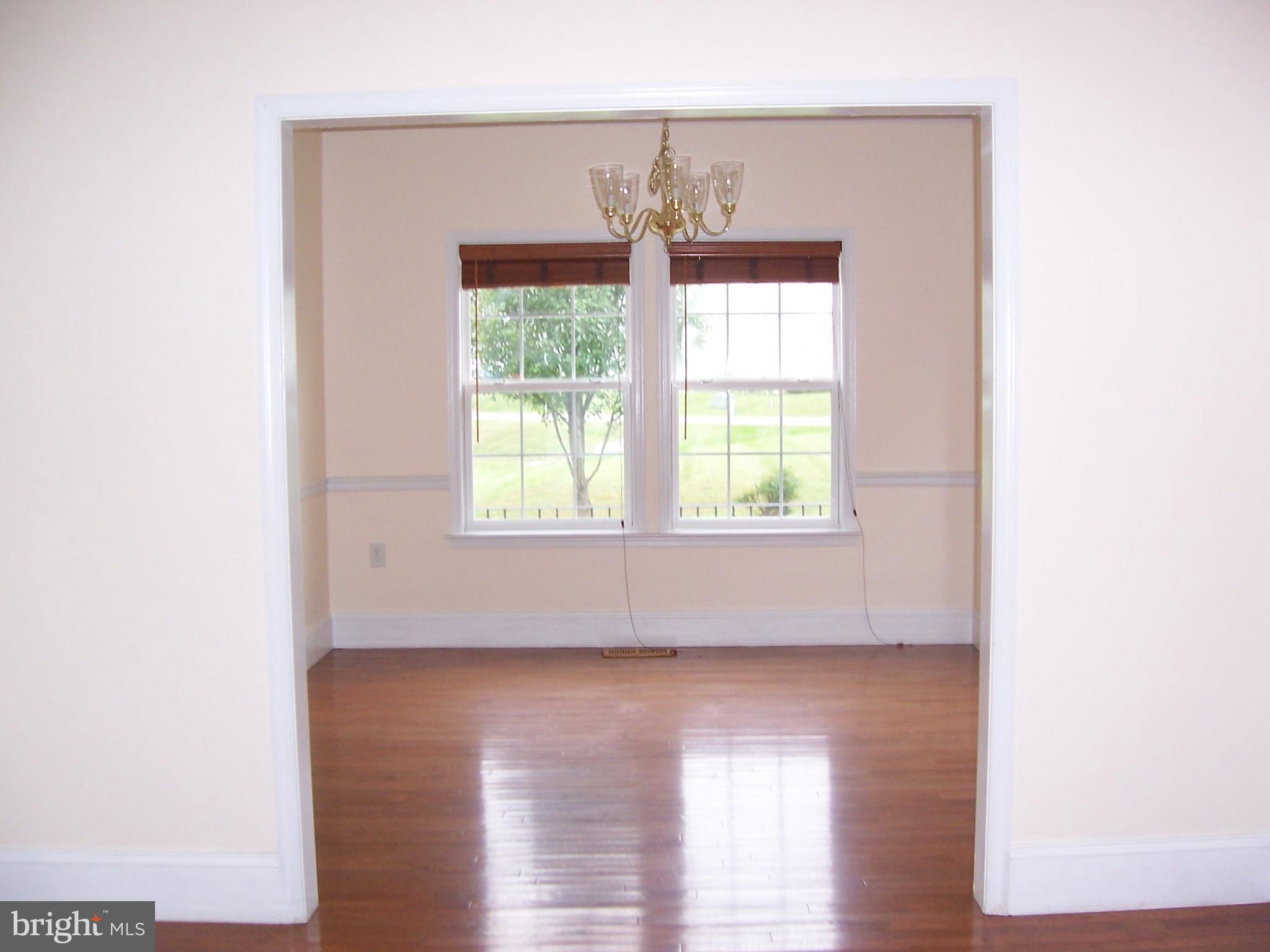 BENTWOOD ESTATES - Residential Lease