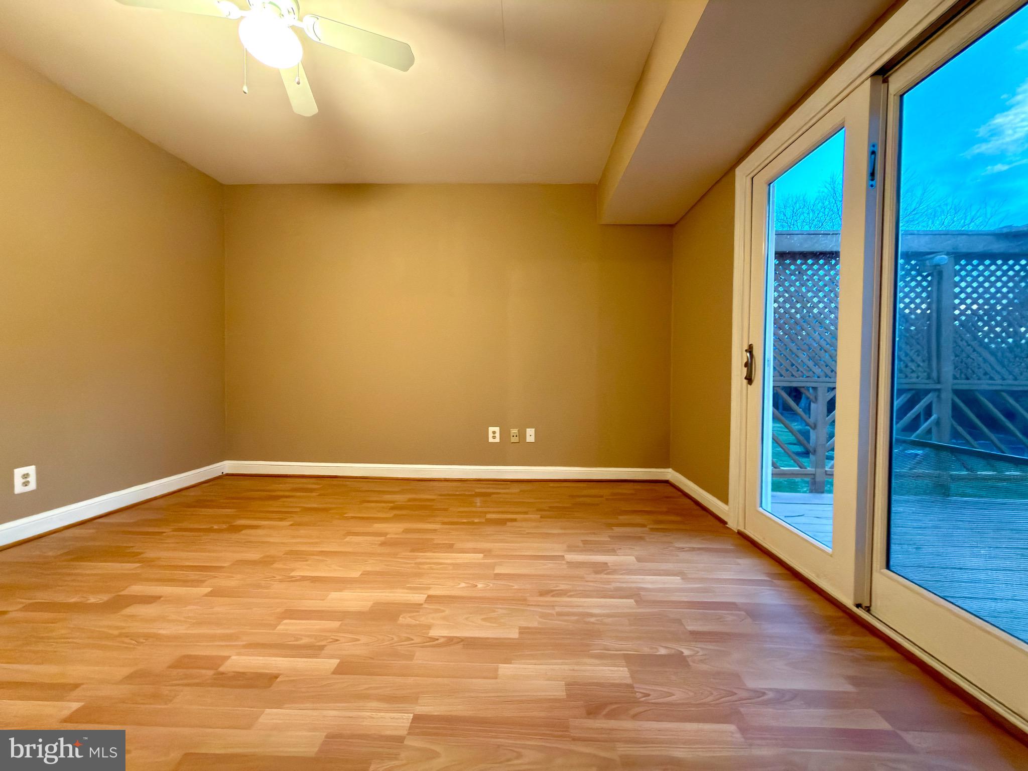 STERLING  PARK - Residential Lease