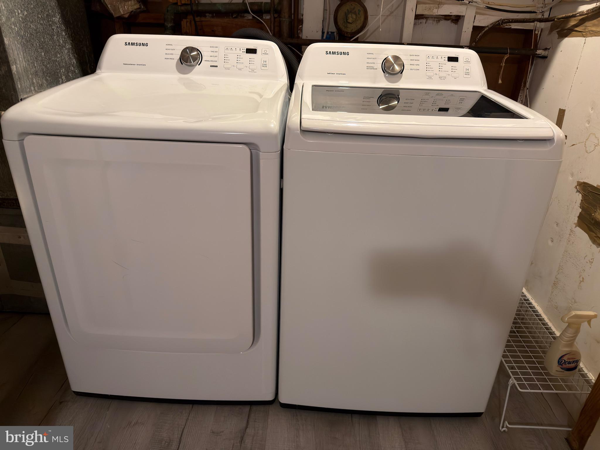 STERLING  PARK - Residential Lease