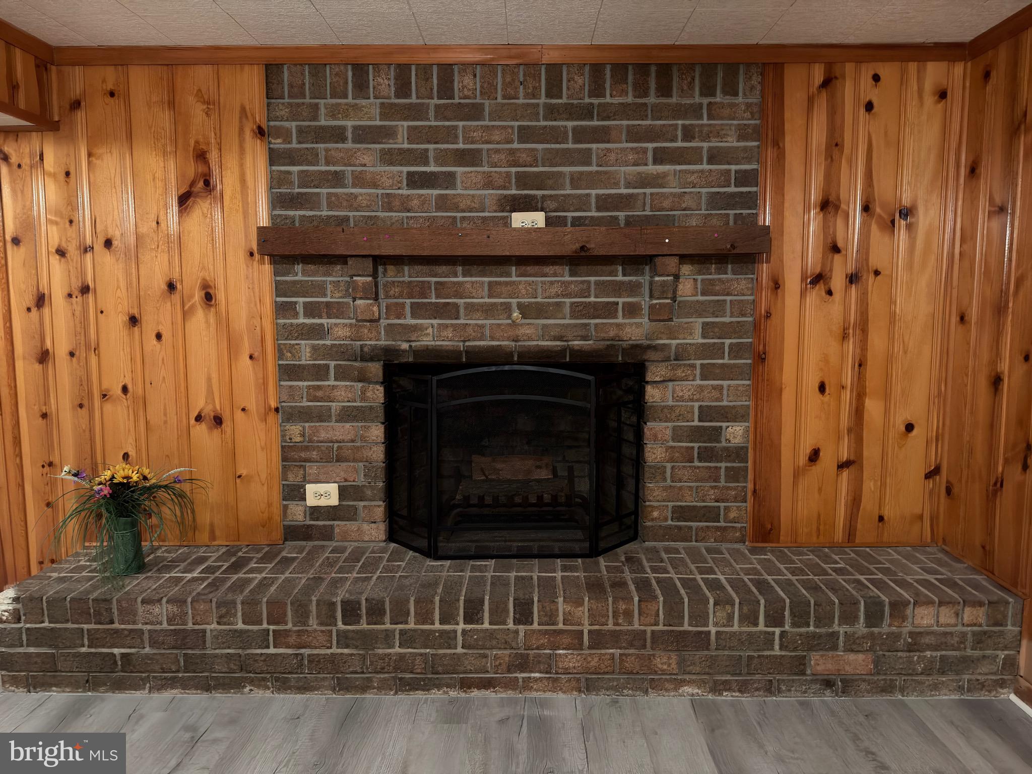 STERLING  PARK - Residential Lease