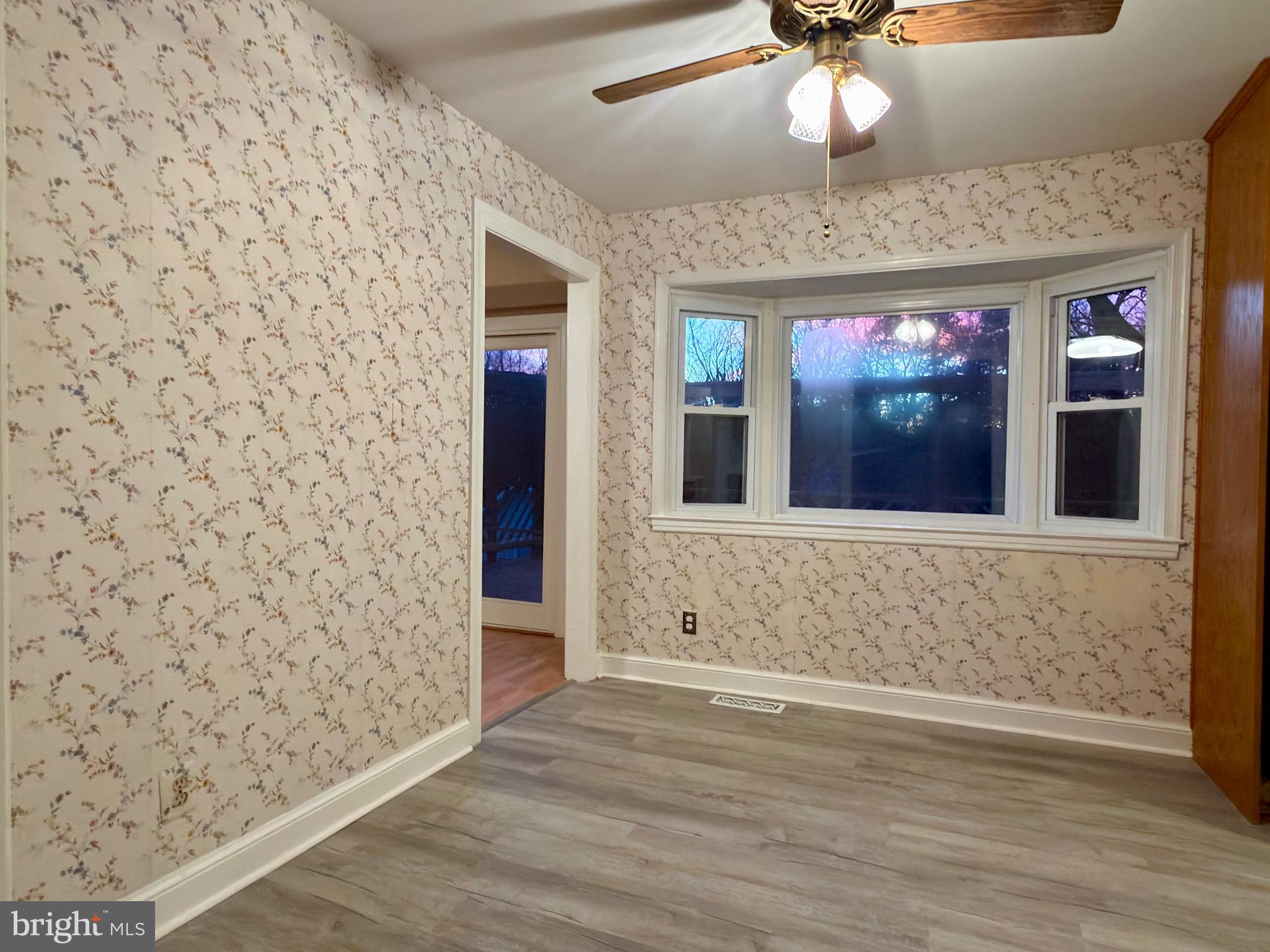 STERLING  PARK - Residential Lease