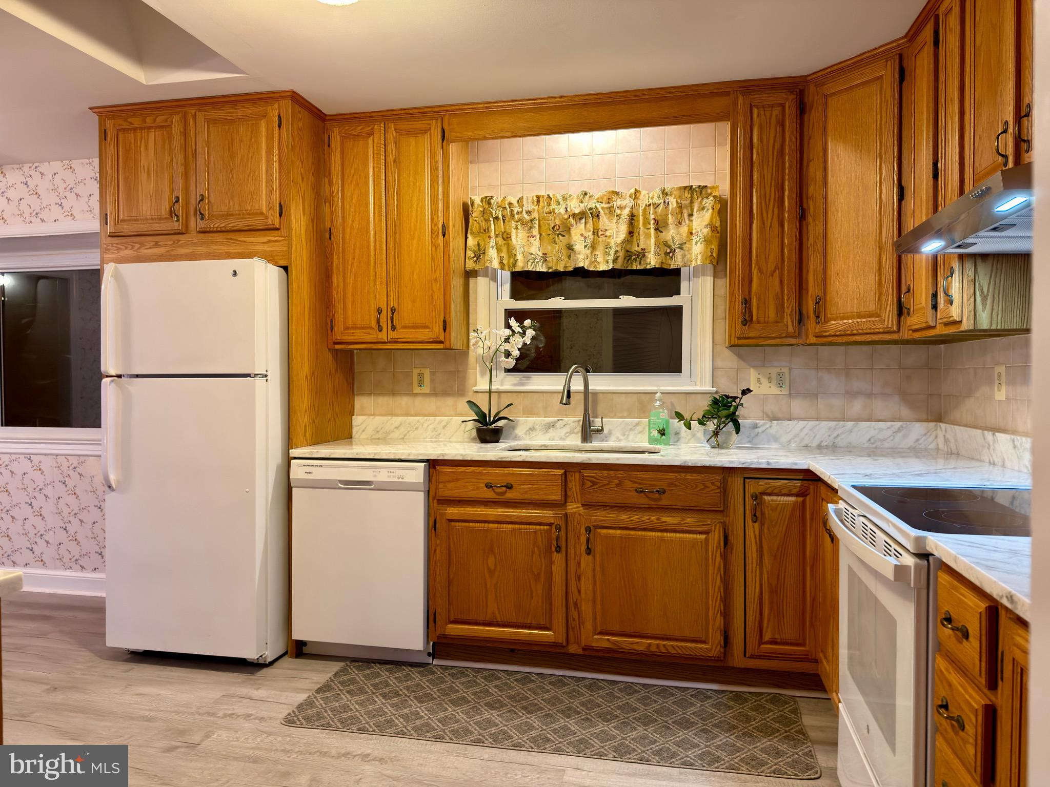 STERLING  PARK - Residential Lease