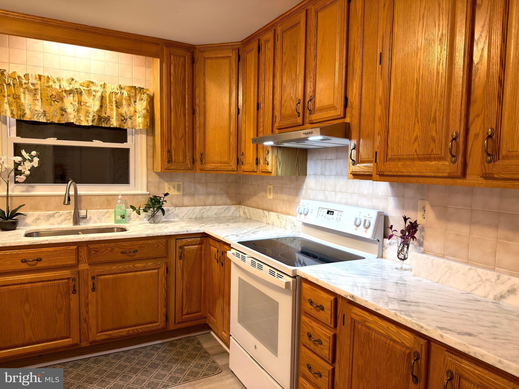 STERLING  PARK - Residential Lease