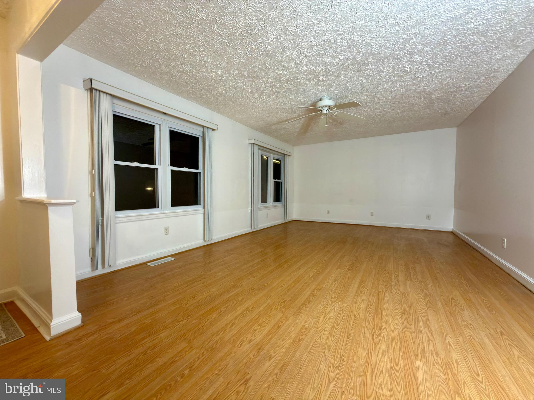 STERLING  PARK - Residential Lease