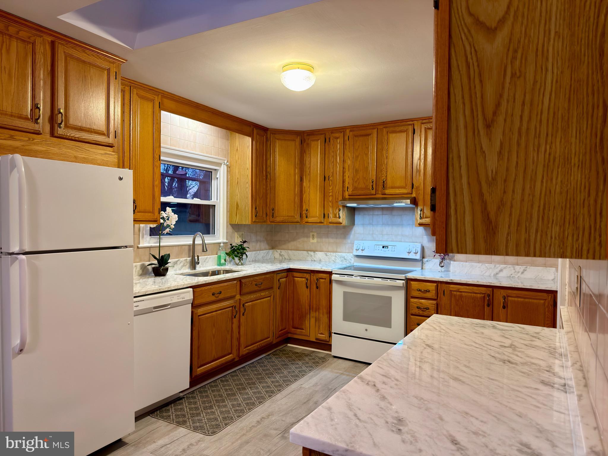 STERLING  PARK - Residential Lease