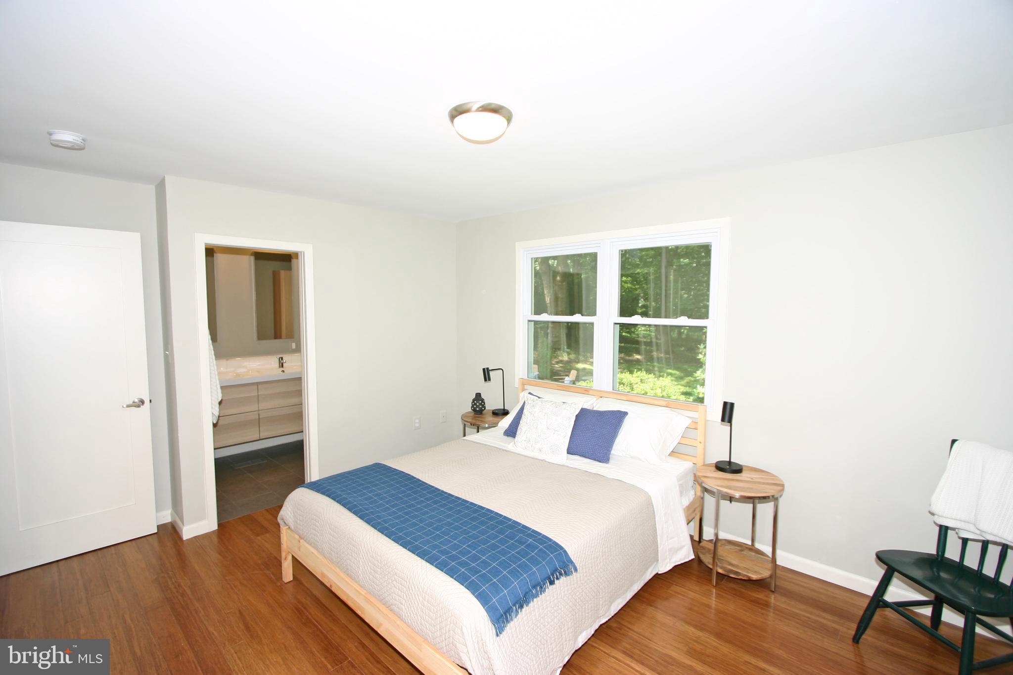 OVERLOOK KNOLLS - Residential