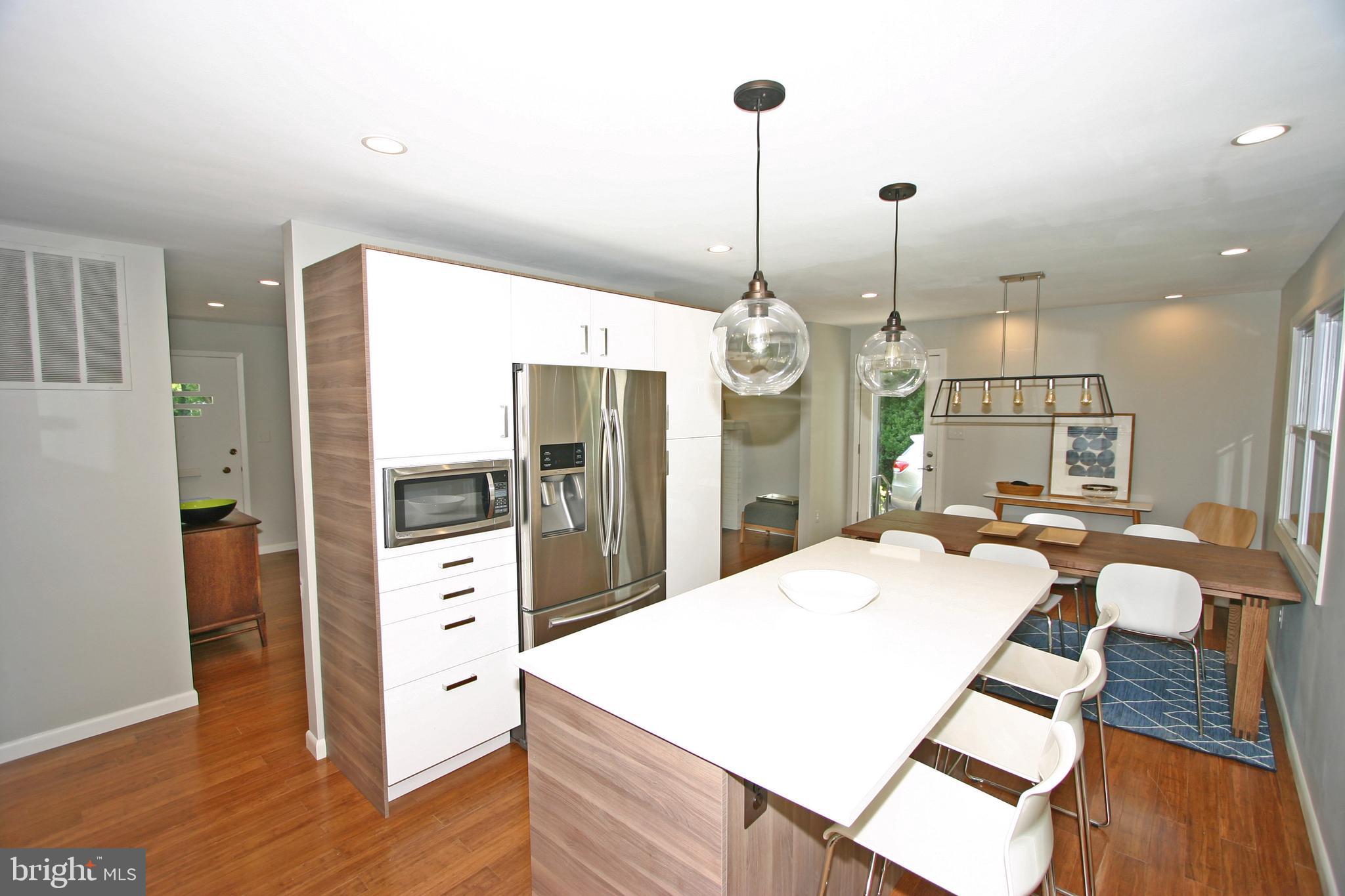 OVERLOOK KNOLLS - Residential