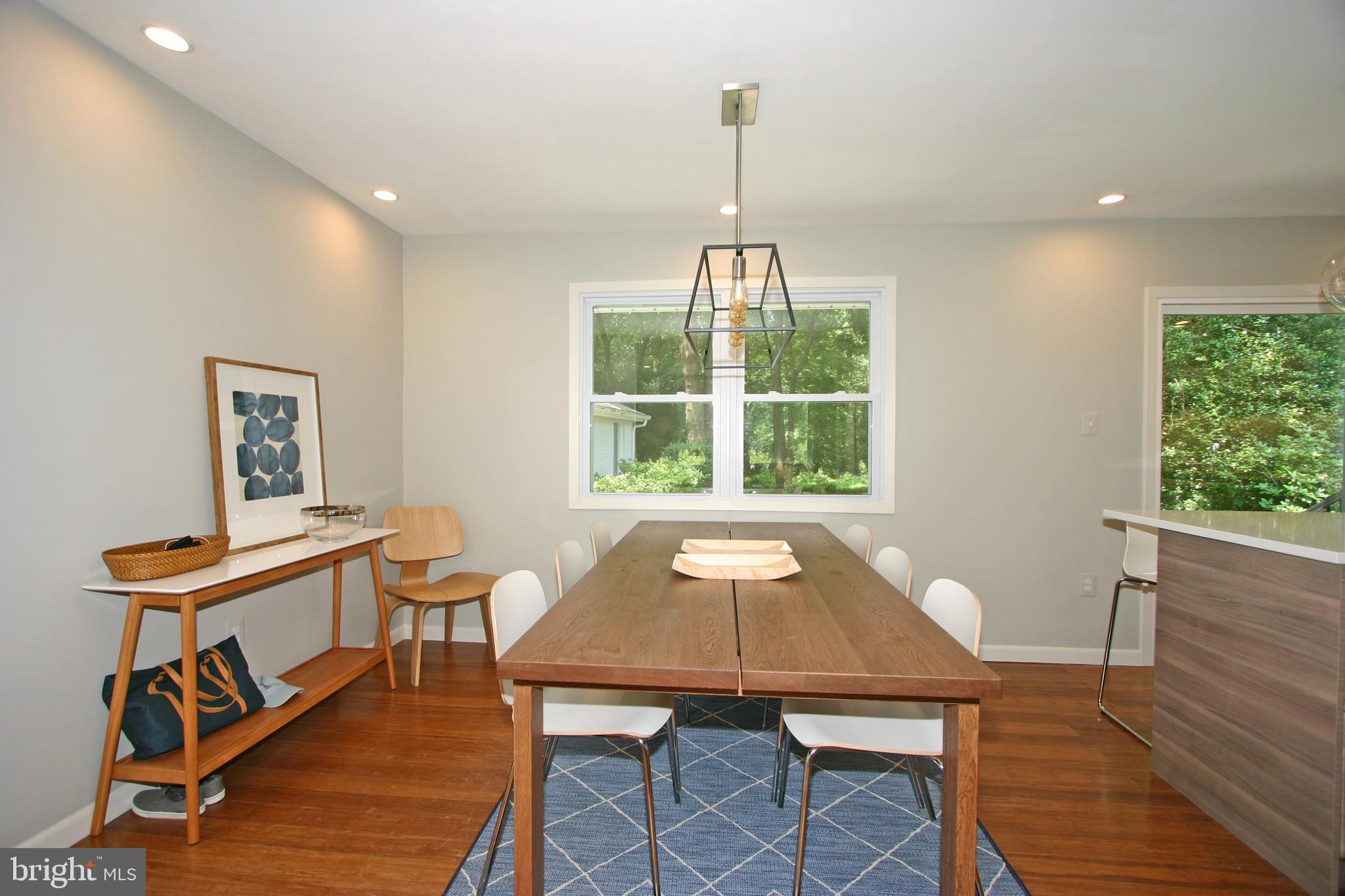 OVERLOOK KNOLLS - Residential