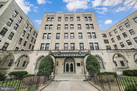 MLS: DCDC2190594
