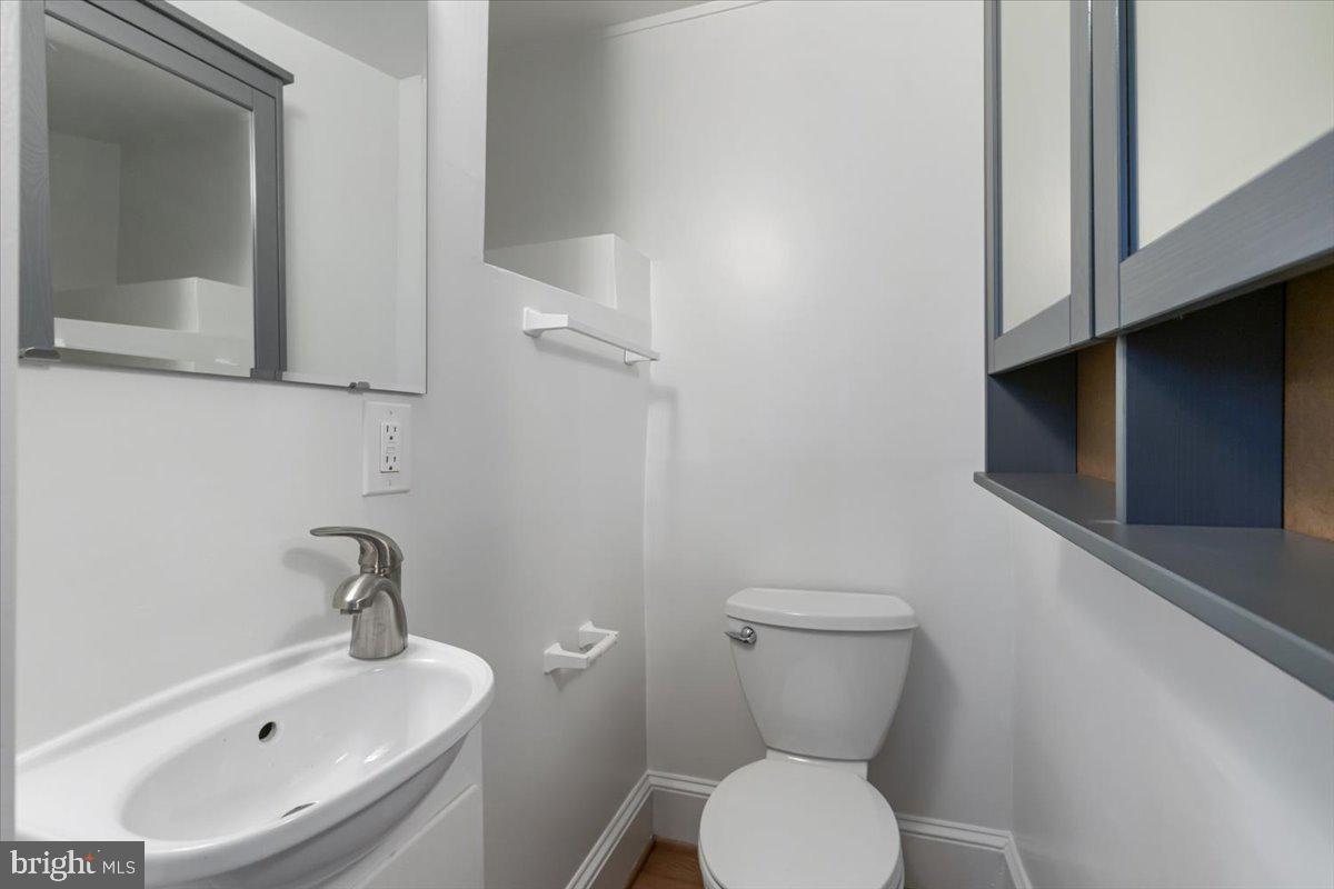 OLD TOWN - Residential Lease