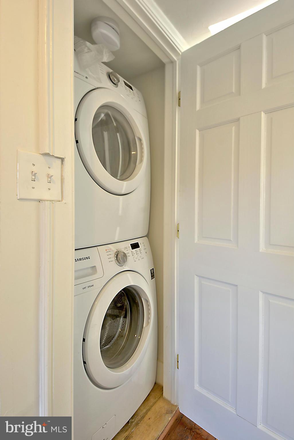 OLD TOWN - Residential Lease