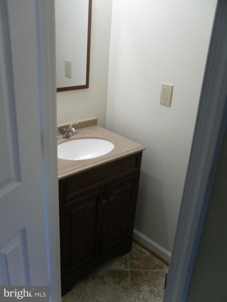 LAKE RIDGE - Residential