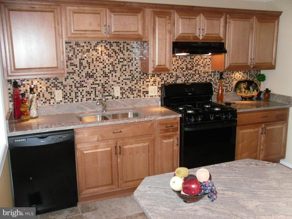 LAKE RIDGE - Residential