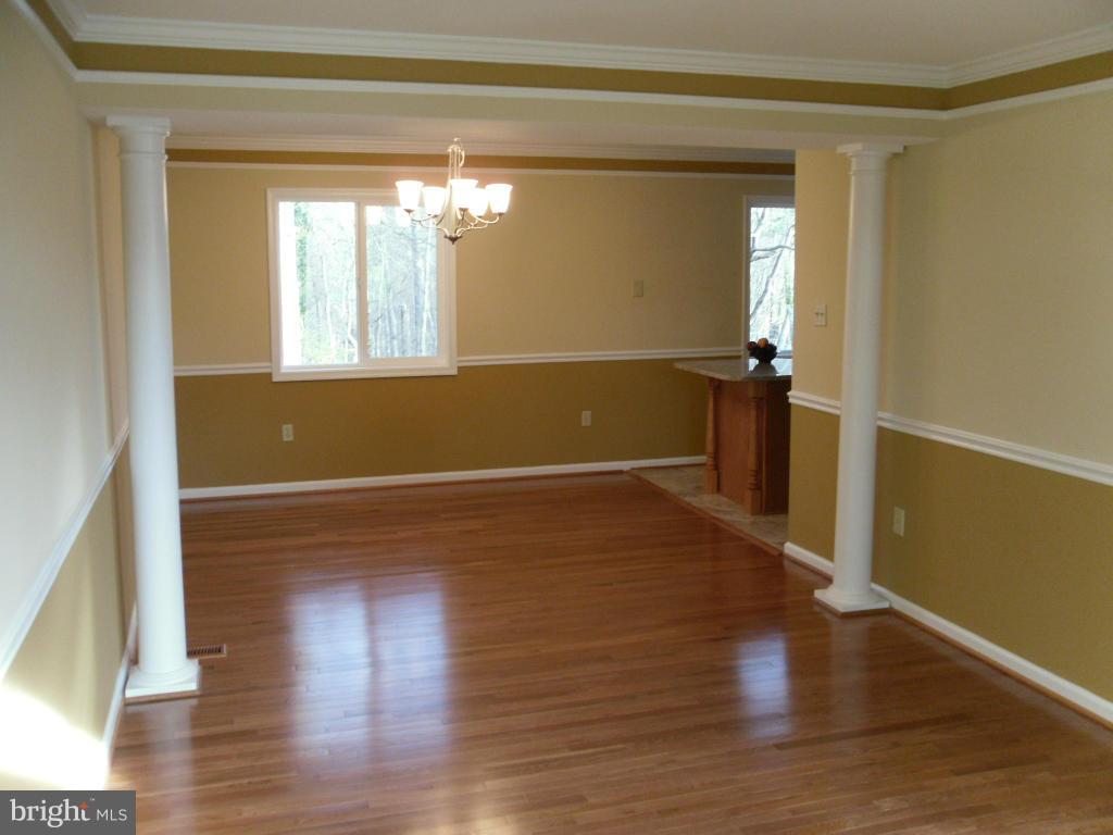 LAKE RIDGE - Residential