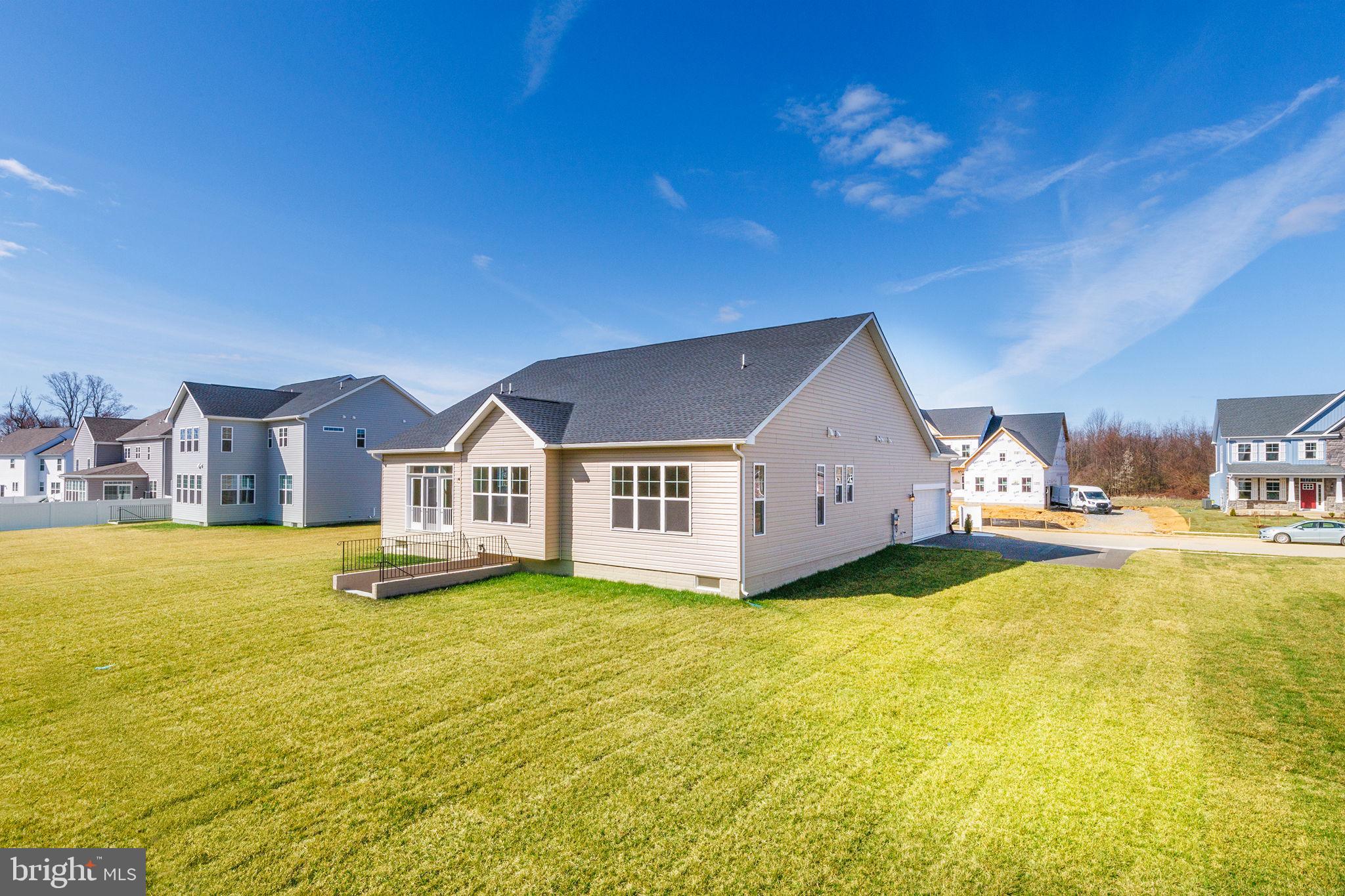 BROOKFIELD - Residential