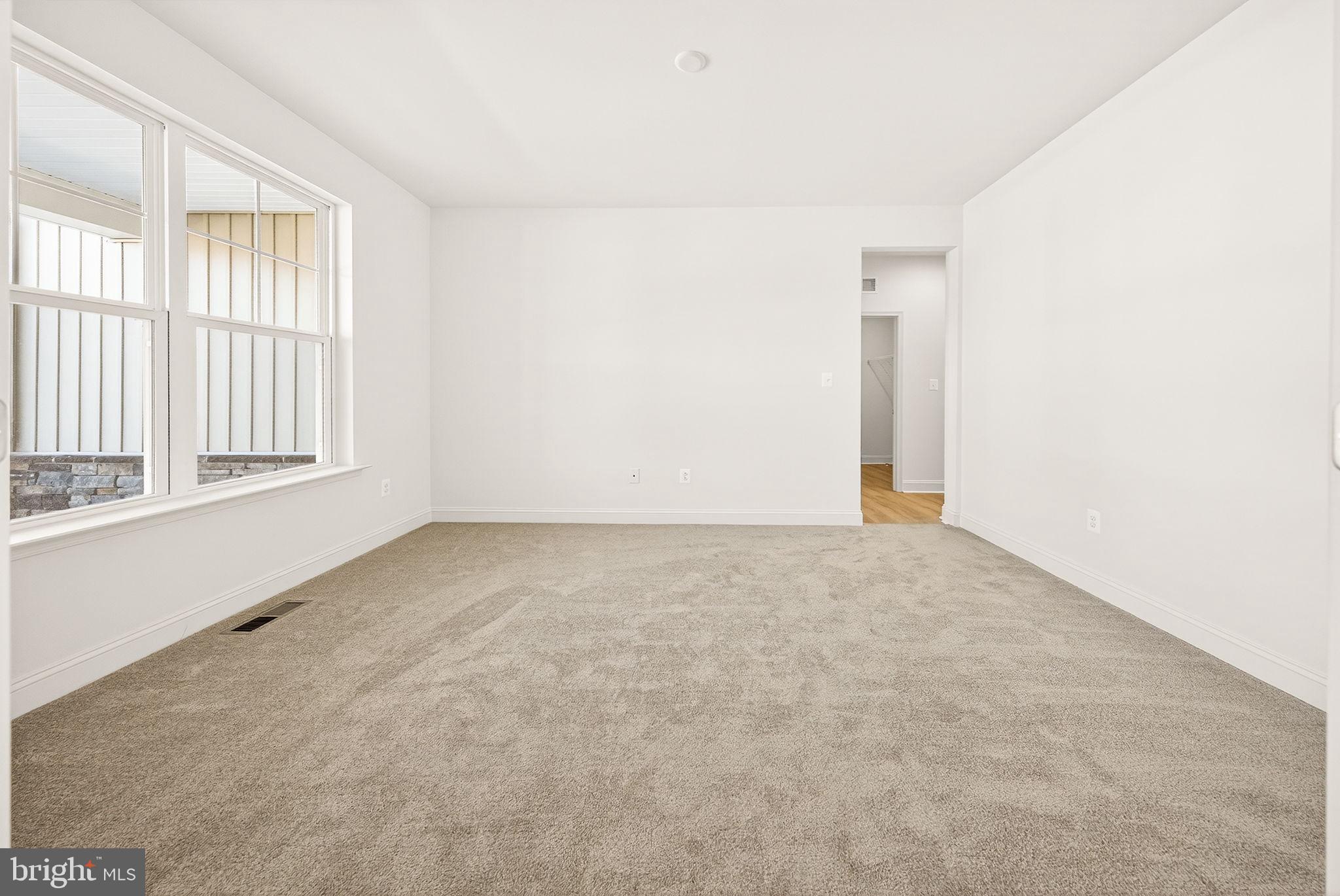 BROOKFIELD - Residential