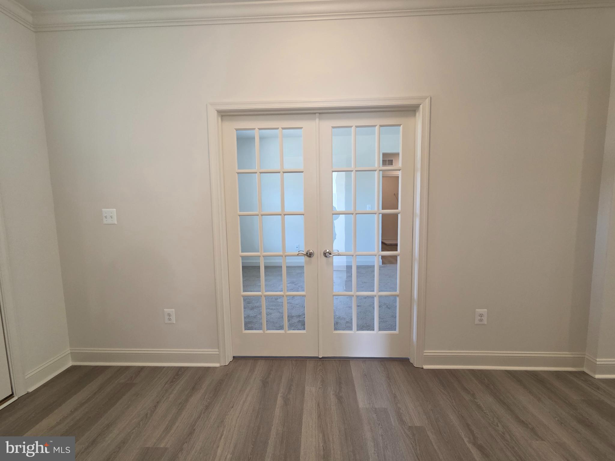 BROOKFIELD - Residential