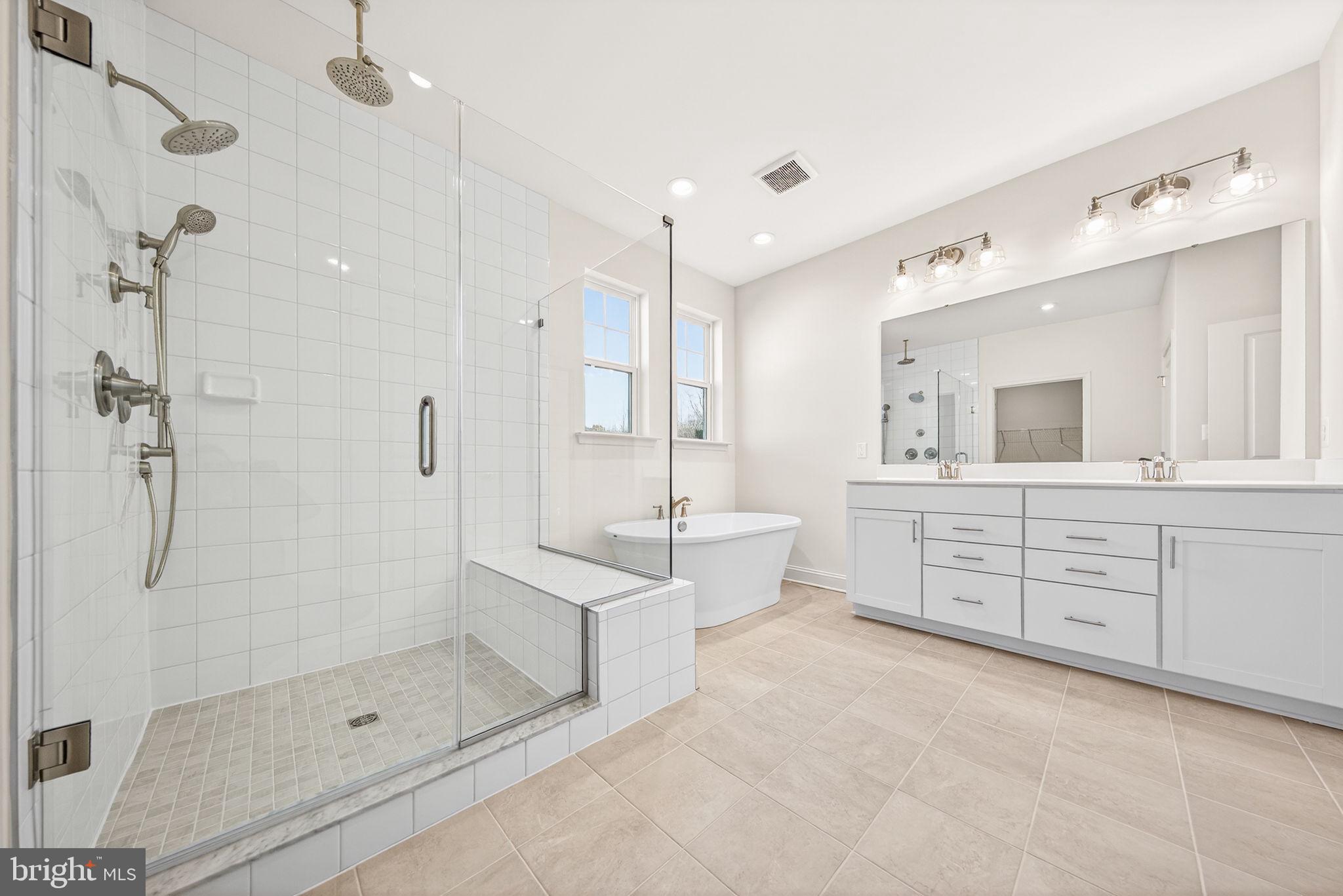 BROOKFIELD - Residential