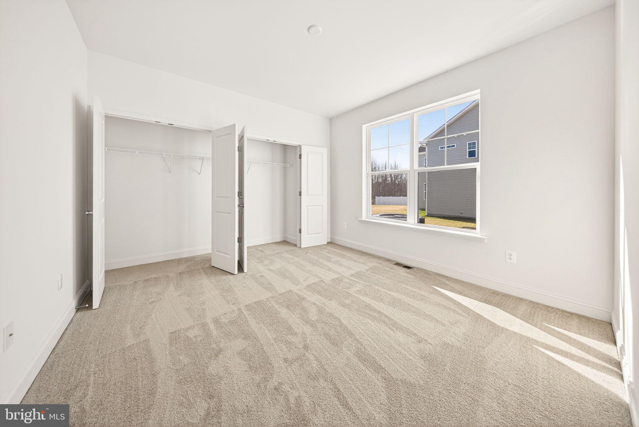 BROOKFIELD - Residential