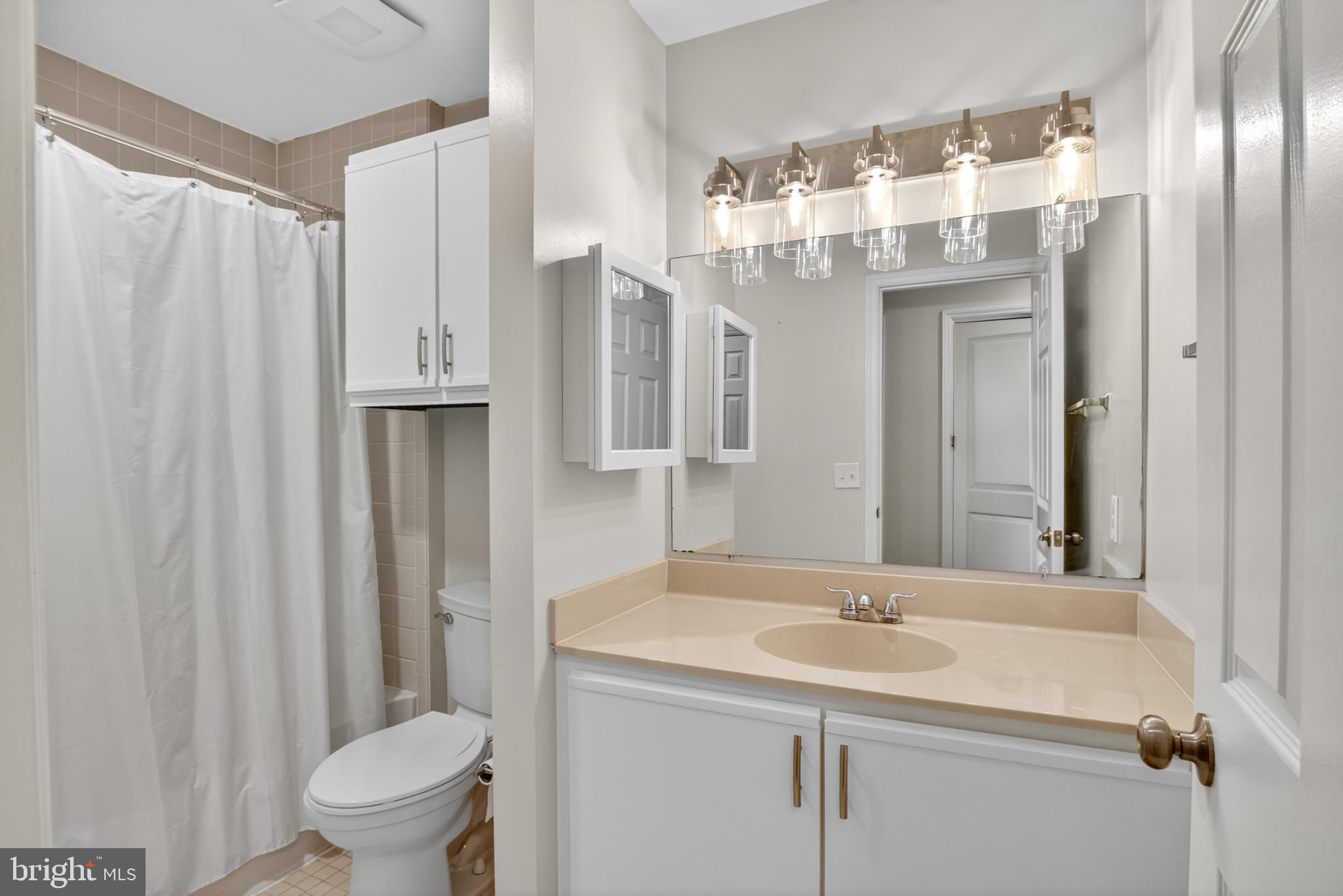 GABLES OF TUCKERMAN - Residential