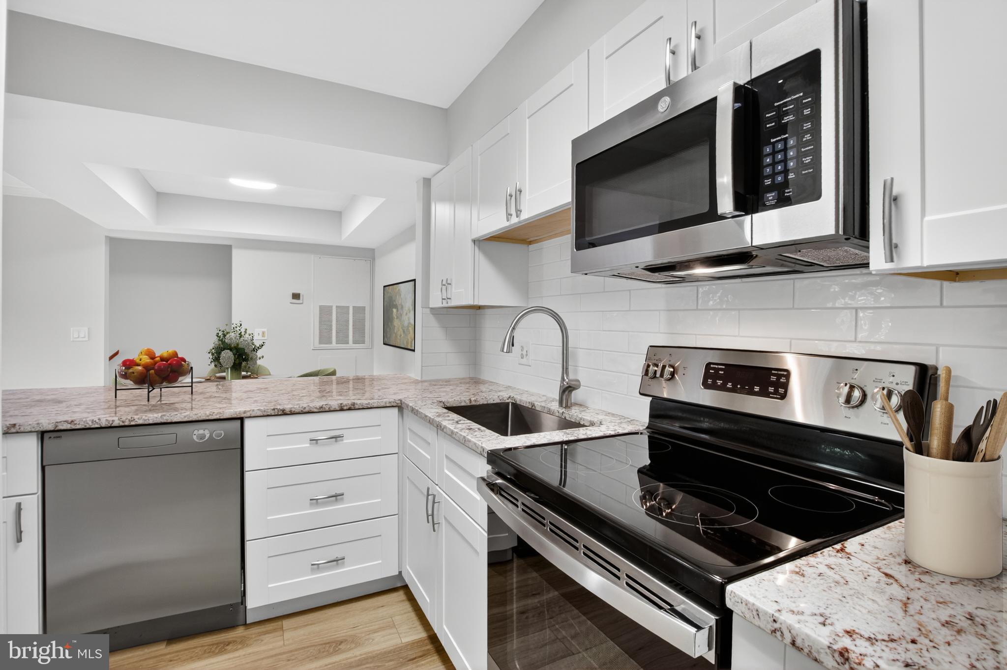 GABLES OF TUCKERMAN - Residential