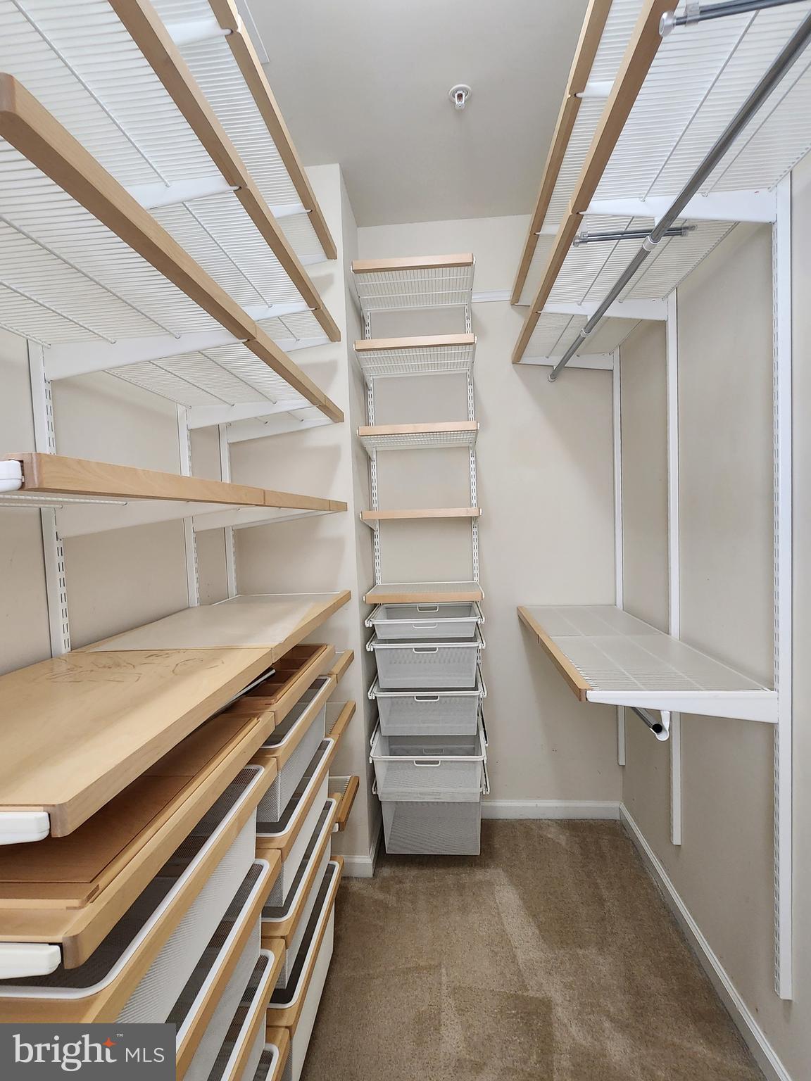 POTOMAC OVERLOOK AT NATIONAL HARBOR - Residential Lease