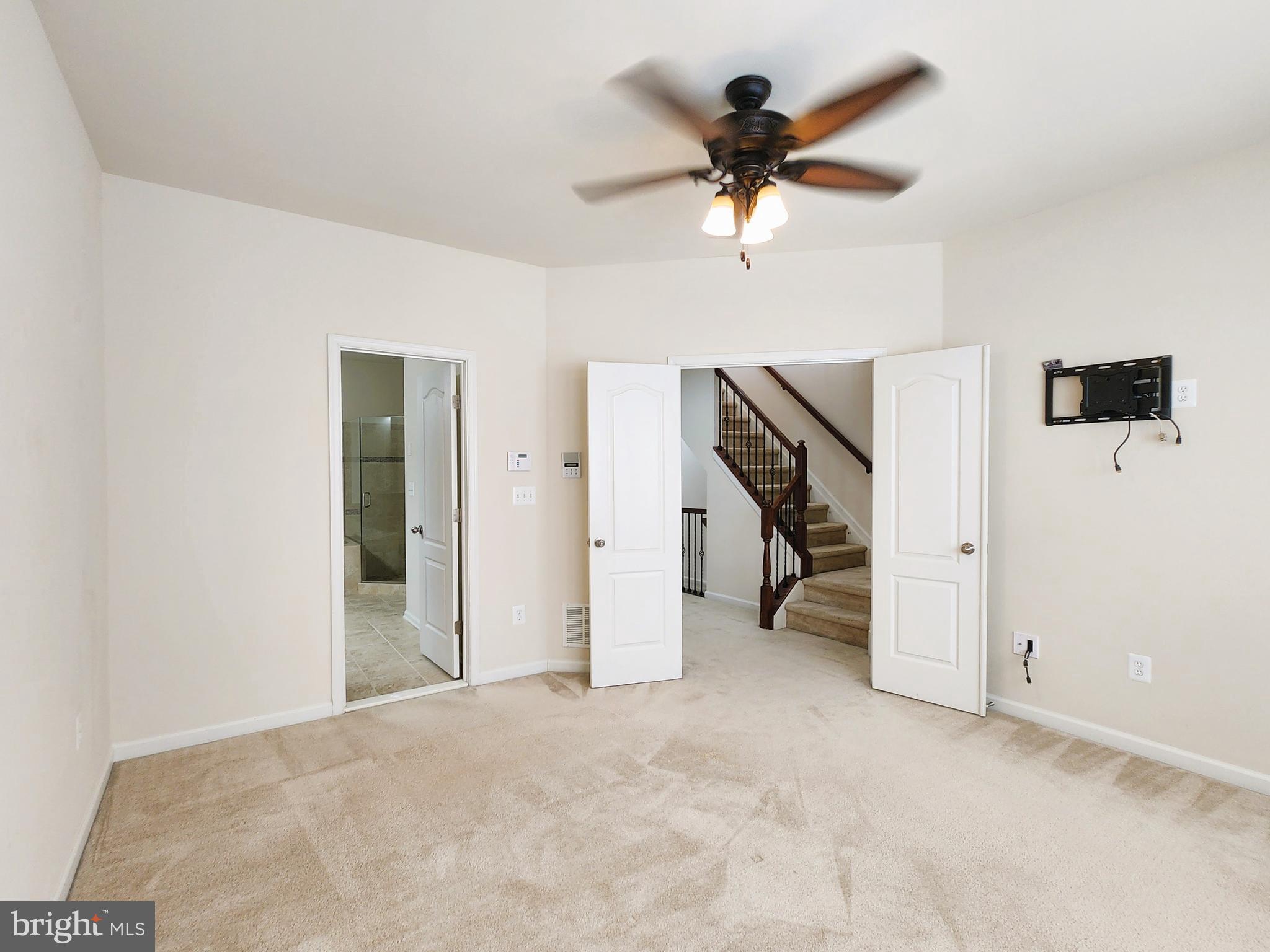 POTOMAC OVERLOOK AT NATIONAL HARBOR - Residential Lease