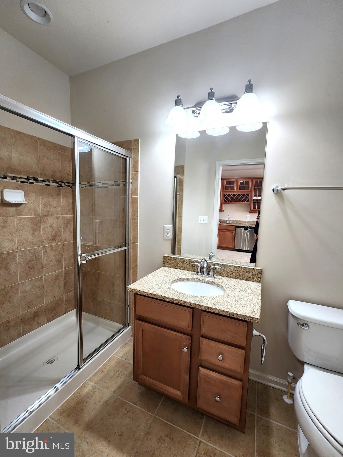 POTOMAC OVERLOOK AT NATIONAL HARBOR - Residential Lease